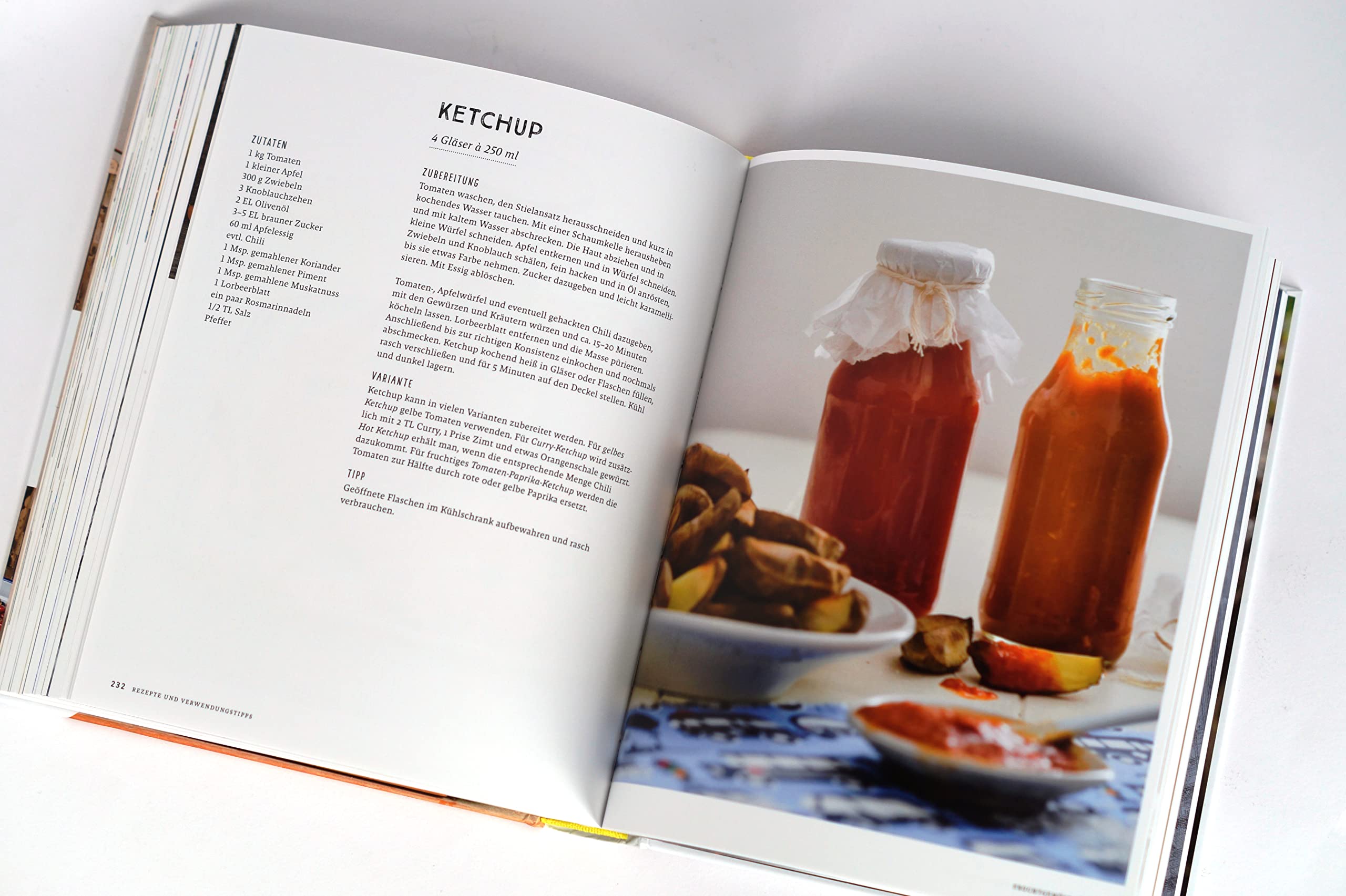 Praxishandbuch natürlich Konservieren: Vorrat aus Gemüse, Obst und Kräutern das ganze Jahr genießen. Alle Methoden & einfache Rezepte zum Haltbarmachen: Marmeladen, Chutneys, Relish, Pickles.