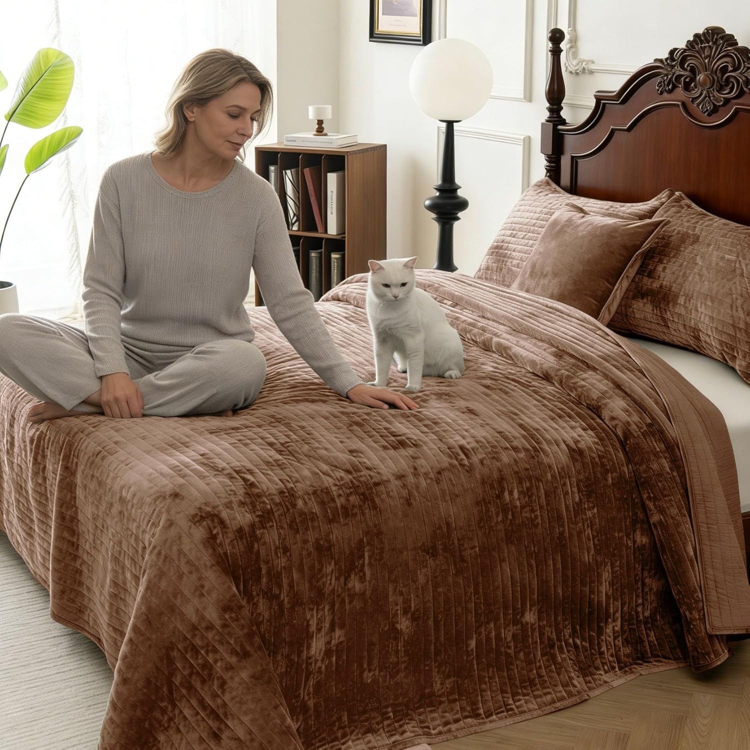 Velvet Quilt Set Oversized King Size 3 Piece Bedding Set 120x128 Bedspread with 2 Pillow Shams Luxurious Soft Striped Quilted Coverlet for All Seasons,Caramel