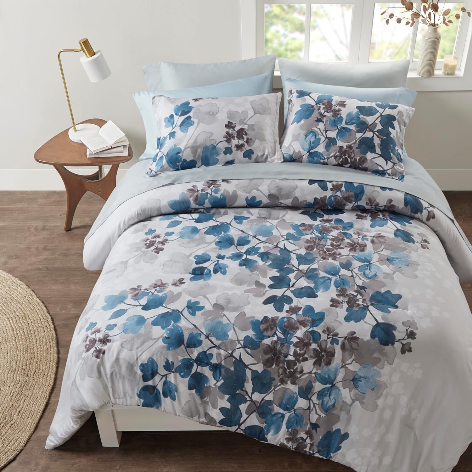 Queen Comforter Set Blue Bed Set, 9 Pieces Cute Floral Bedding Set Ultra Soft Botanical Flowers Comforter, Sheets, Pillowcases & Shams