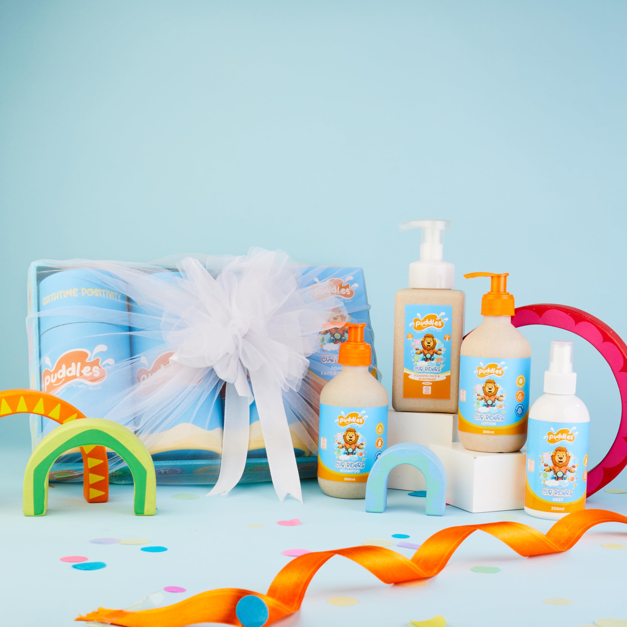 Puddles Organic Hamper For Kids | Set of 4 | Cub Riders - Age 2+ Years | Sweet orange Essential Oils blend, Turmeric, Wheat protein Chamomile, Oat Protein, Almond Oil | Tear-Free, pH Balanced
