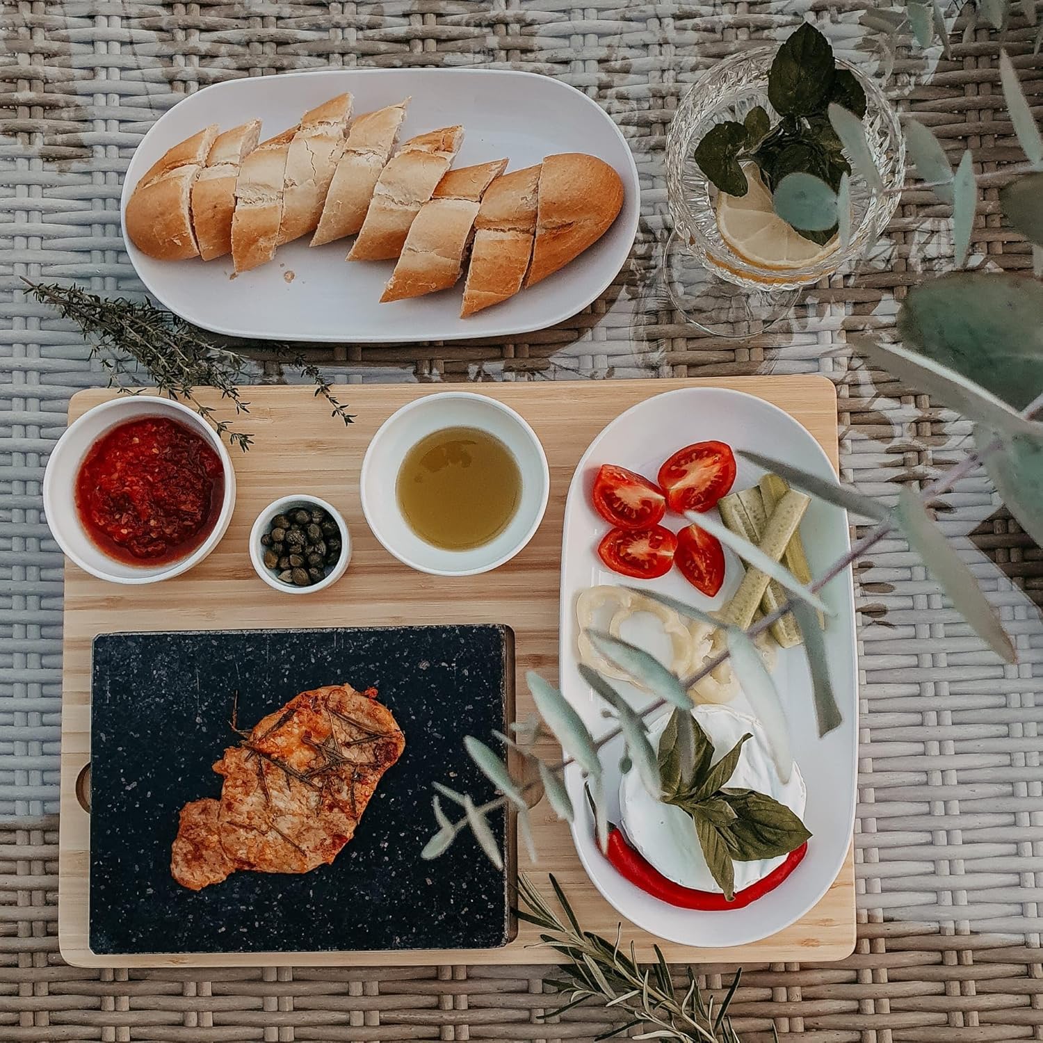 Lavastein Steakbrett 2 Sets, Servierplatte, Bambusbrett mit Hot Stone Grill, Steak Grillplatte, Steinplatte, Tischgrill Grill Set