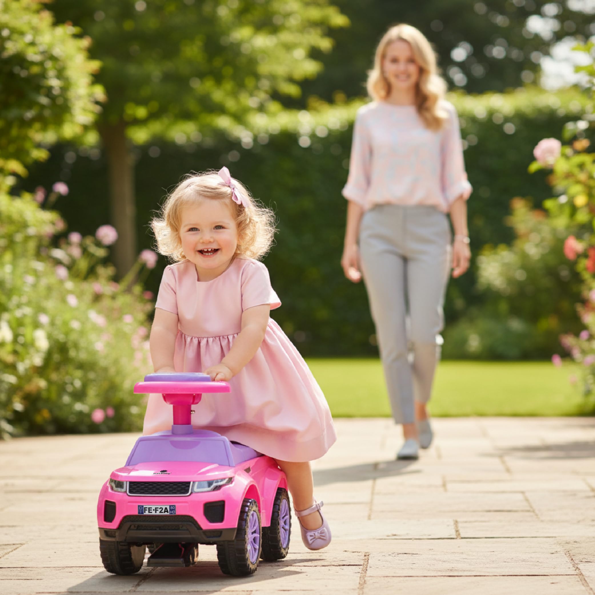 Rutschauto ab 1 Jahr, Kinderauto ab 12 Monaten, Baby Auto, Lauflernhilfe mit Hupe und Motorengeräuschen (Rosa)