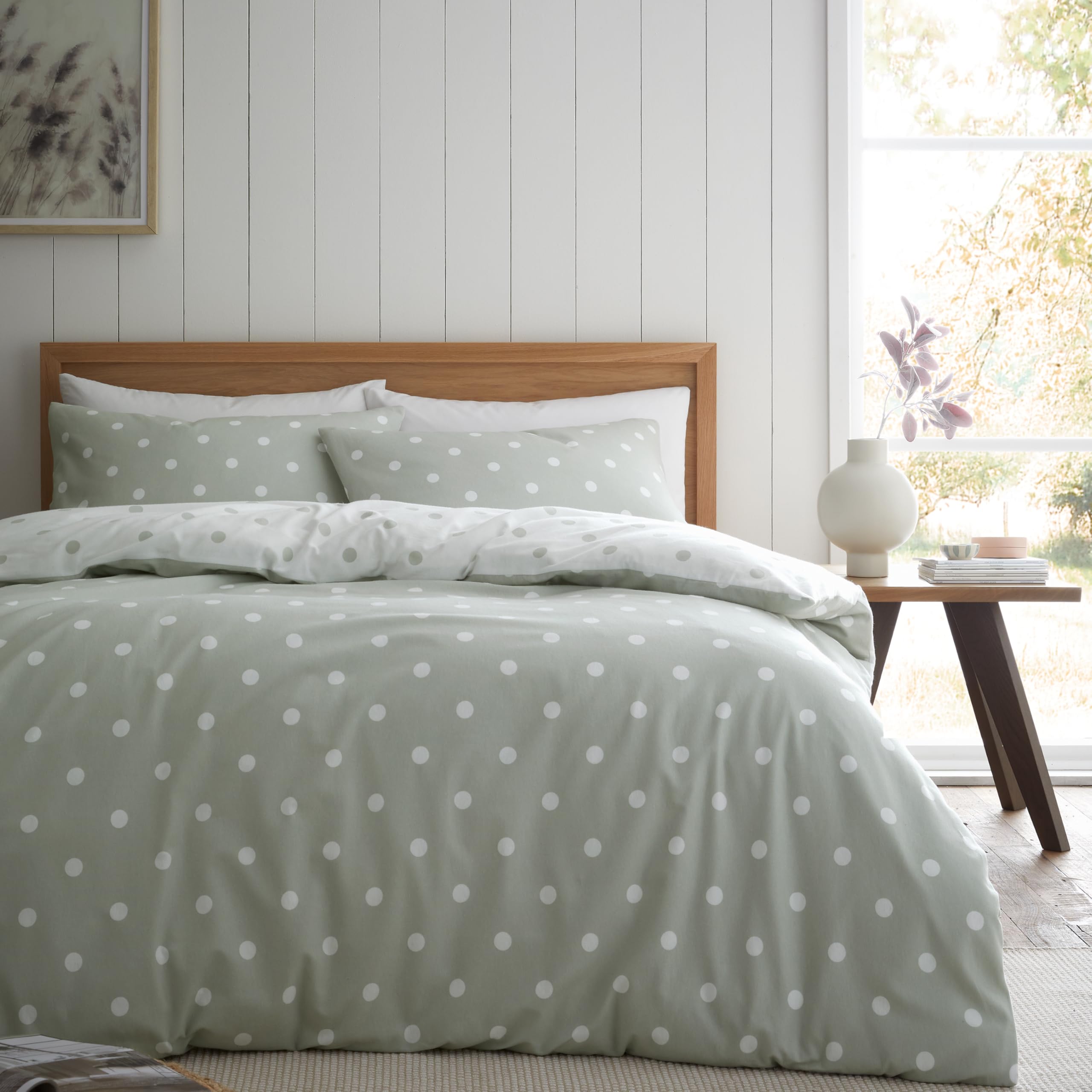 Catherine Lansfield  Green Brushed Polka Dot Cotton Duvet Cover Set in Size King, Sports Direct