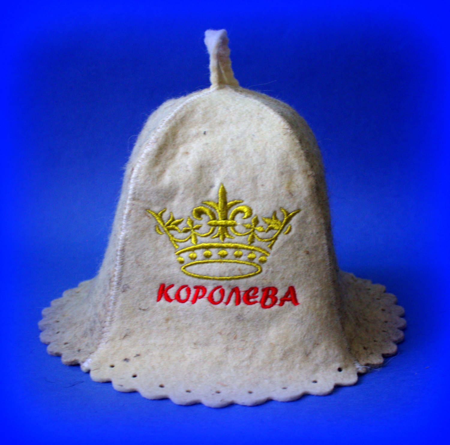 Rushnichok Sauna hat Russian banya - Sauna hat for Women - Sauna hat Wool - Sauna hat to Protect Hair - Russian banya hat - Queen Crown Gold Embroidery Chapeau Pour le Sauna + Sauna Oil