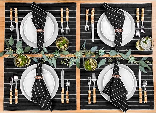 Miniatura 3 de Solino Home Juego de 4 manteles individuales de lino 100 % puro, 14 x 19 pulgadas, rayas blancas y negras, lavables para Navidad, invierno,