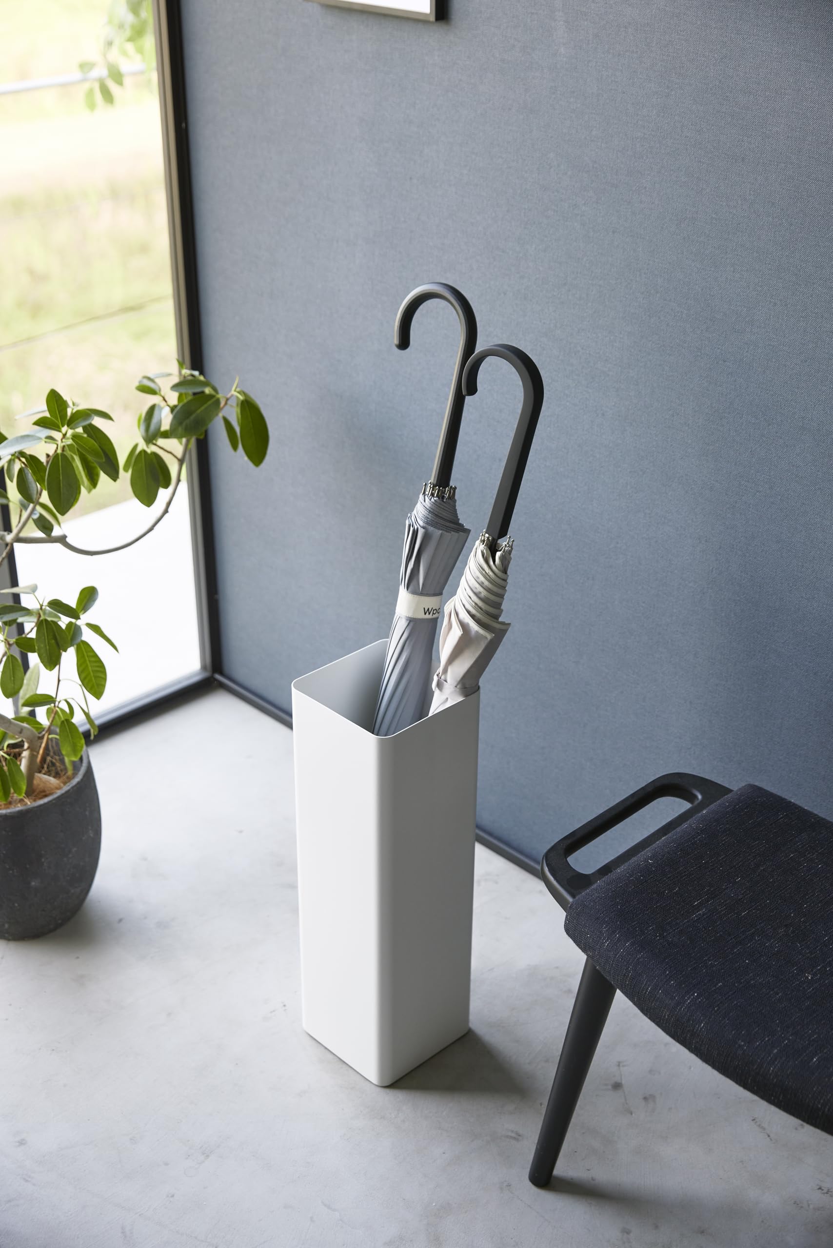YAMAZAKI 1578 SMART Tall Umbrella Stand, white, Steel, 15 x 15 x 48 cm