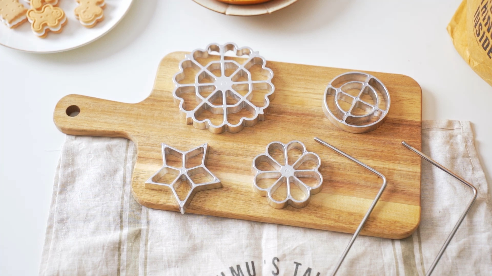 Amazon.com: Ziliny 6 Pcs Rosette Iron Mold Set Bunuelos Mold with
