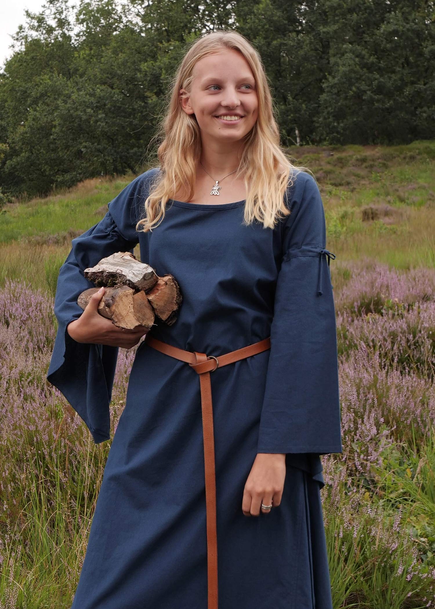Battle-Merchant Mittelalterkleid Burglinde mit Trompetenärmeln lang aus Baumwolle S-XXL in div. Farben - Wikingerkleid Mittelalter Wikinger LARP Kleid