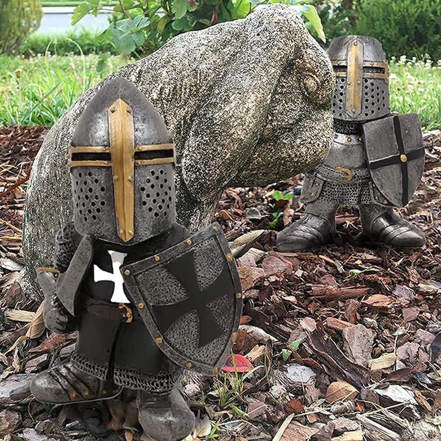 Adove Knight Garden Gnome Guard Figurines, Resin Medieval Knight Armor Gothic Statue Funny Military Ornaments Outdoor - Image 3