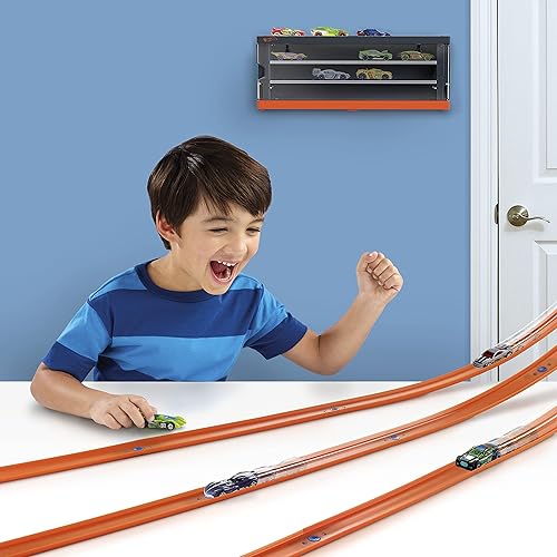 Miniatura 2 de Hot Wheels Paquete de auto y mega pista con estuche de carreras, 9 autos de juguete, pista de 40 pies, conectores y pantalla con función de carrera