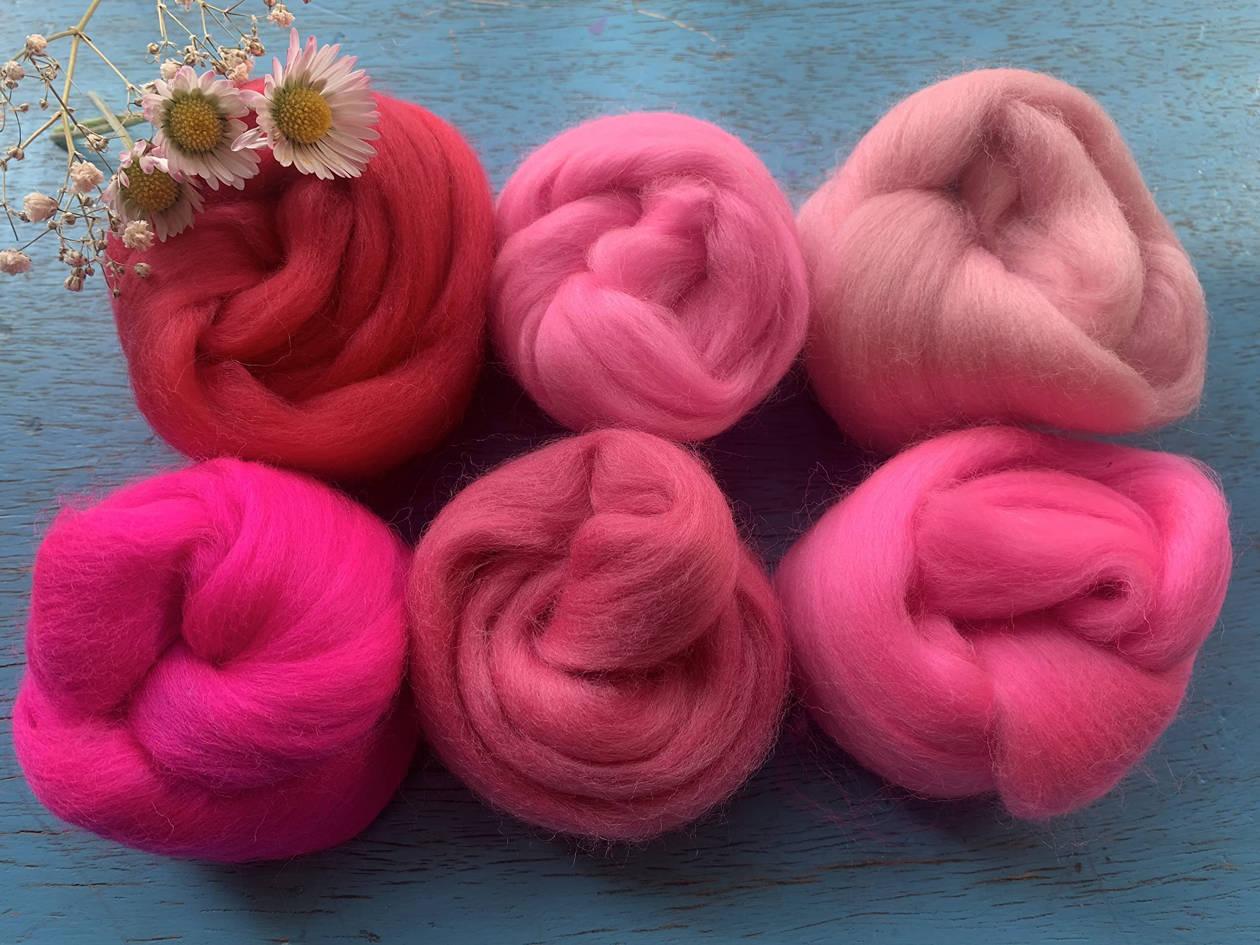 Heidifeathers Pink Shades Felting Wool Shades Pack (Pink Shades)