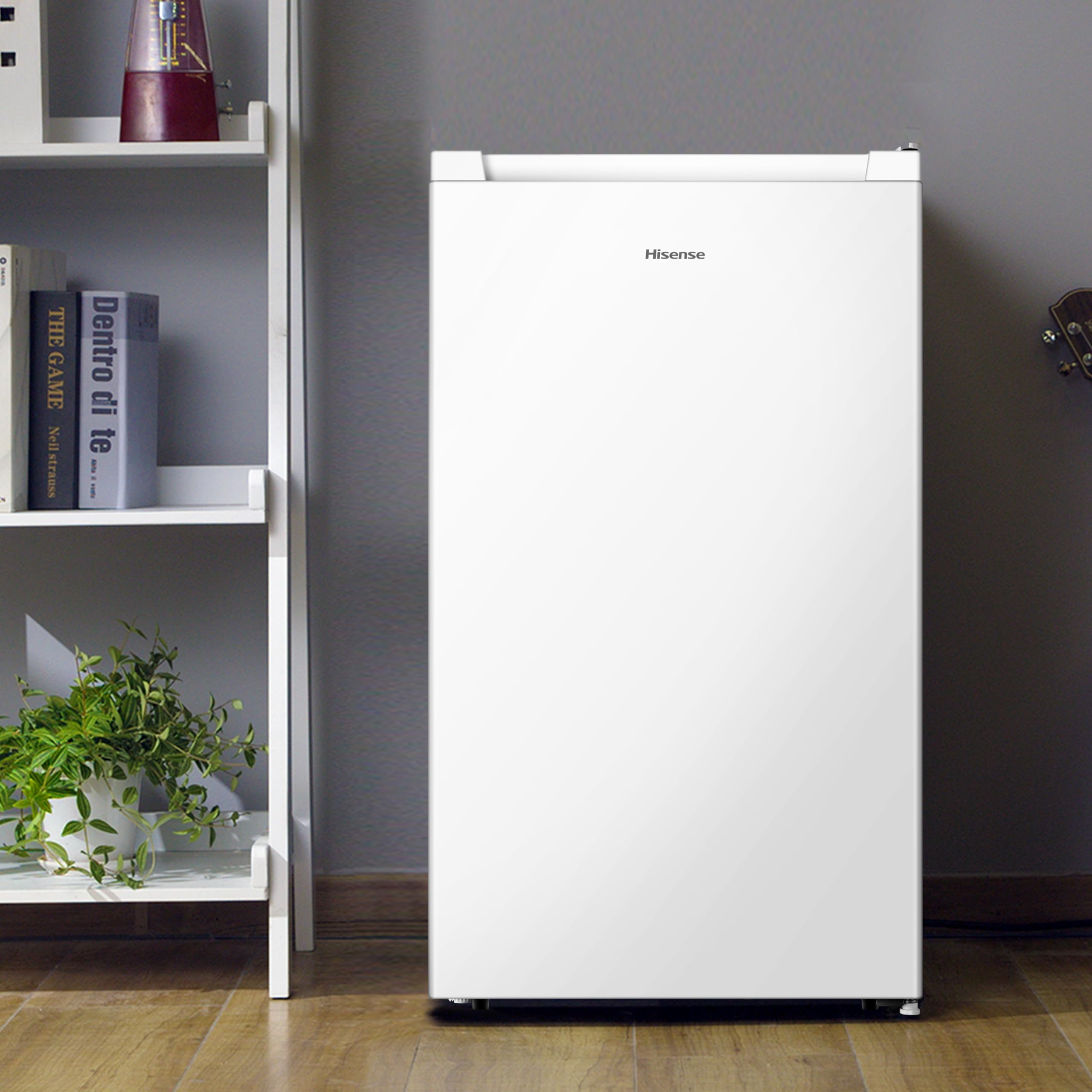 Hisense FV78D4AWE Congelatore Monoporta Verticale a libera installazione, 3 Cassetti, Capacità 61 Litri, Classe E, Bianco