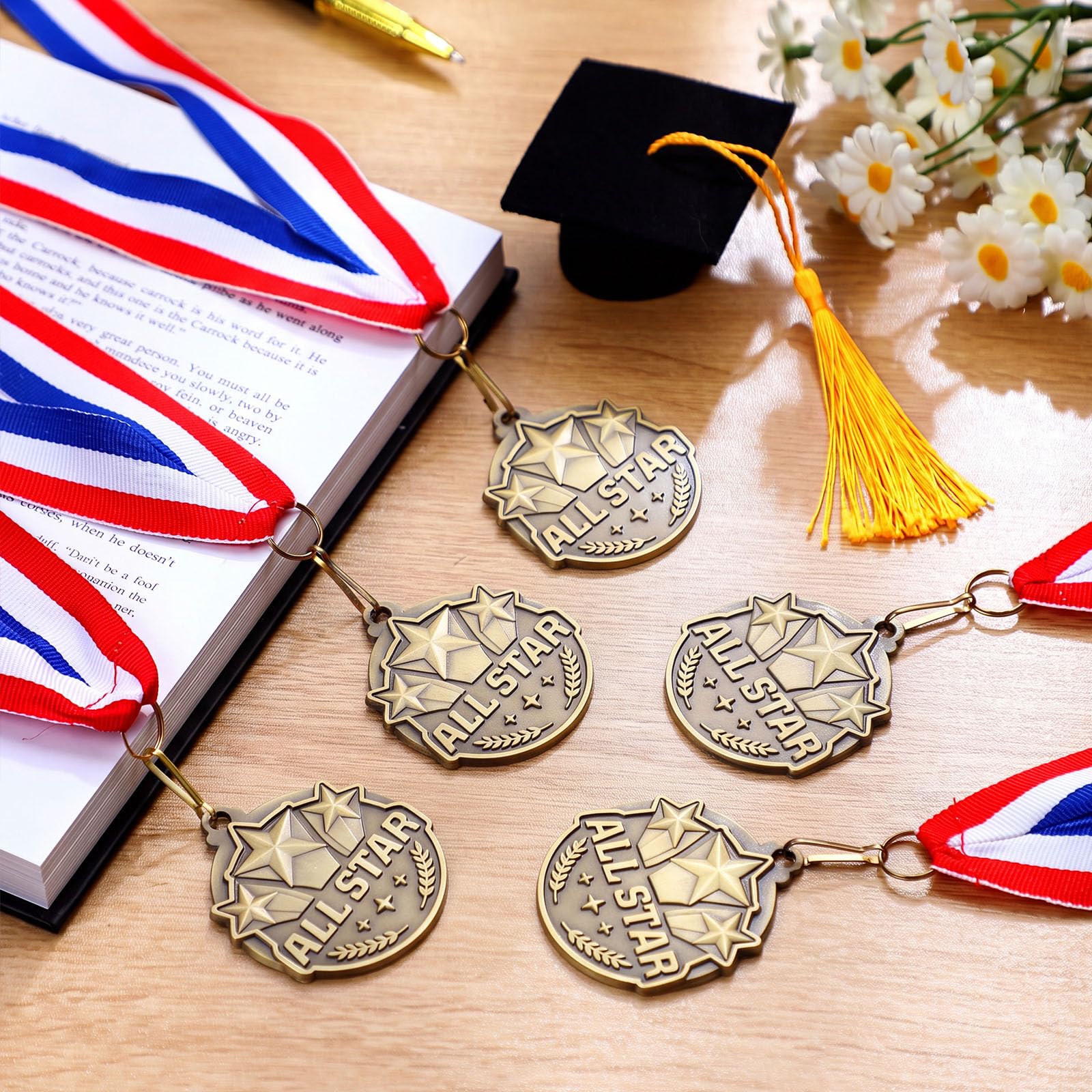 Quelay 30 medallas de premio de 2 pulgadas, medallas de oro a granel con cintas para el cuello, trofeo de metal, regalo para torneos, competiciones, fiestas, niños y adultos (All Star)