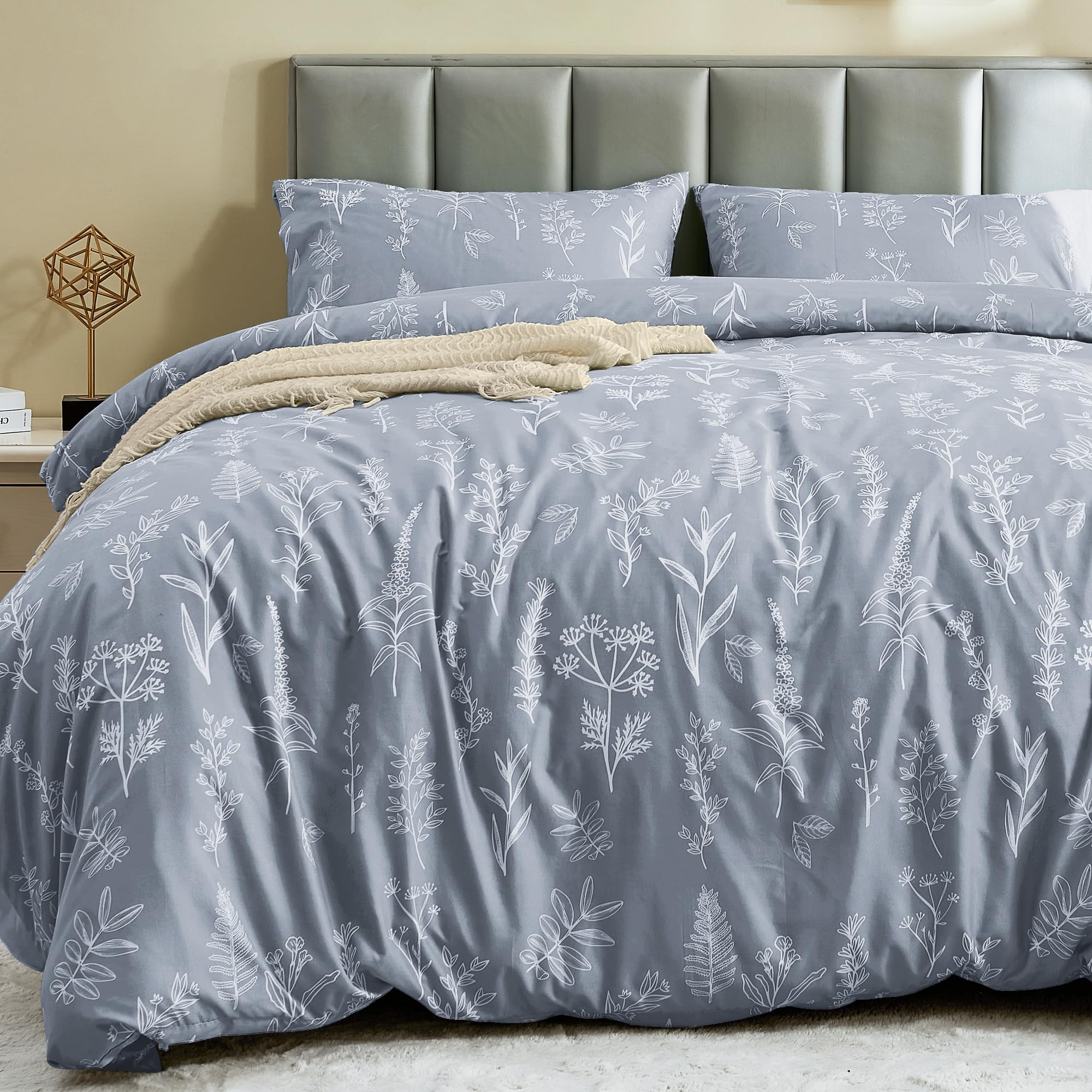 MUXHOMO Duvet Cover King Size, Reversible Floral Grey Duvet Cover Set with Zipper Closure, 3 Pieces Botanical Patterns Soft Microfiber Bedding Set (90"x104", 2 Pillow Cases 20"×36")