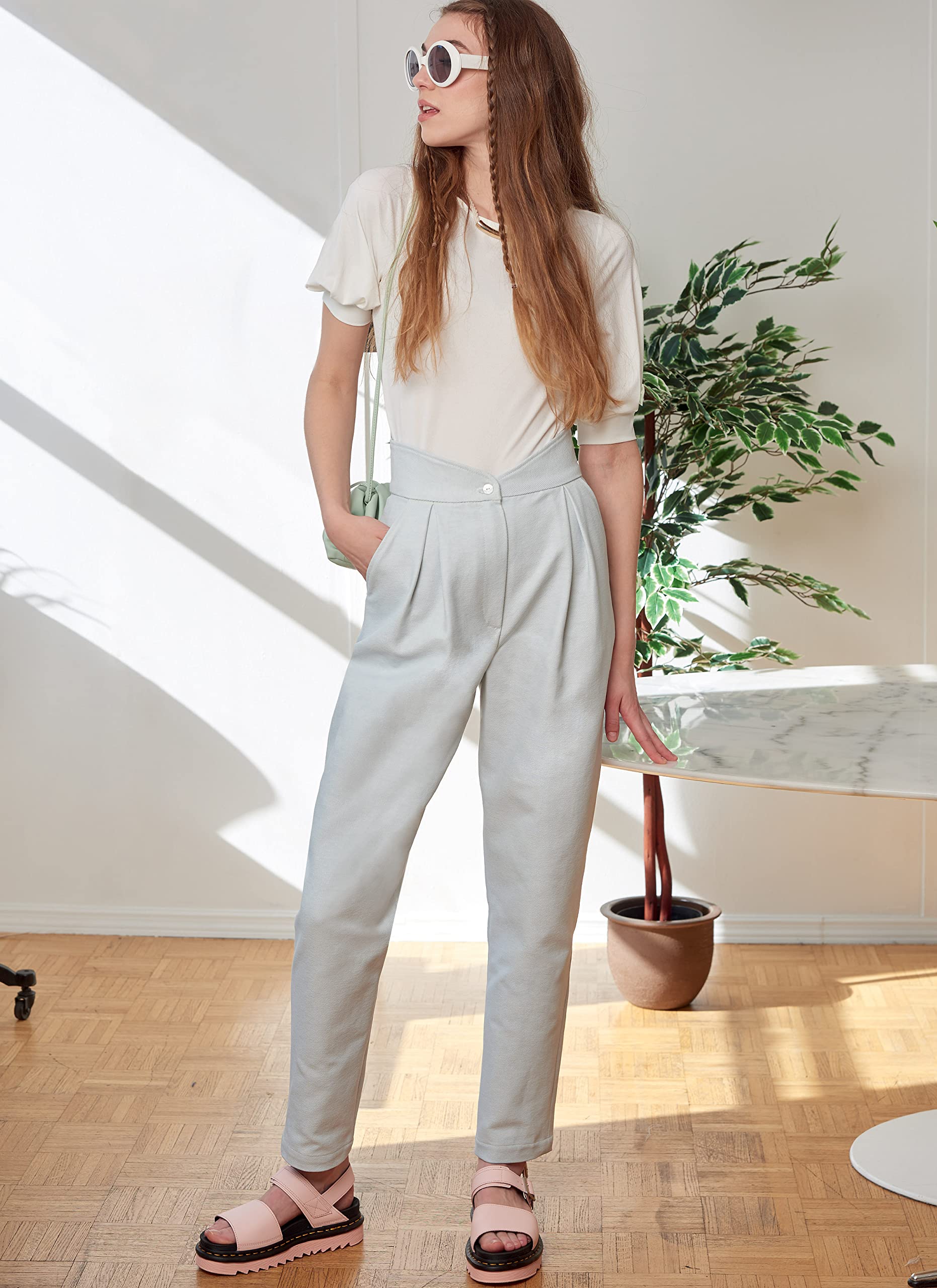 McCalls M8045 Sewing Pattern Misses Narrow Leg Pants With Front And Back Yokes A