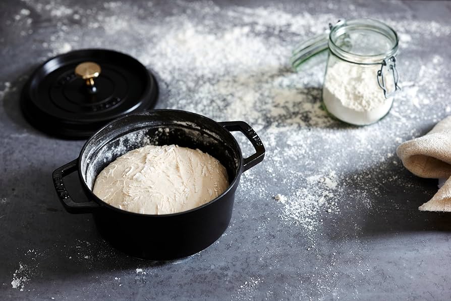 STAUB　14cm Staub 14cm Cast Iron Round Cocotte Pot, Graphite Grey