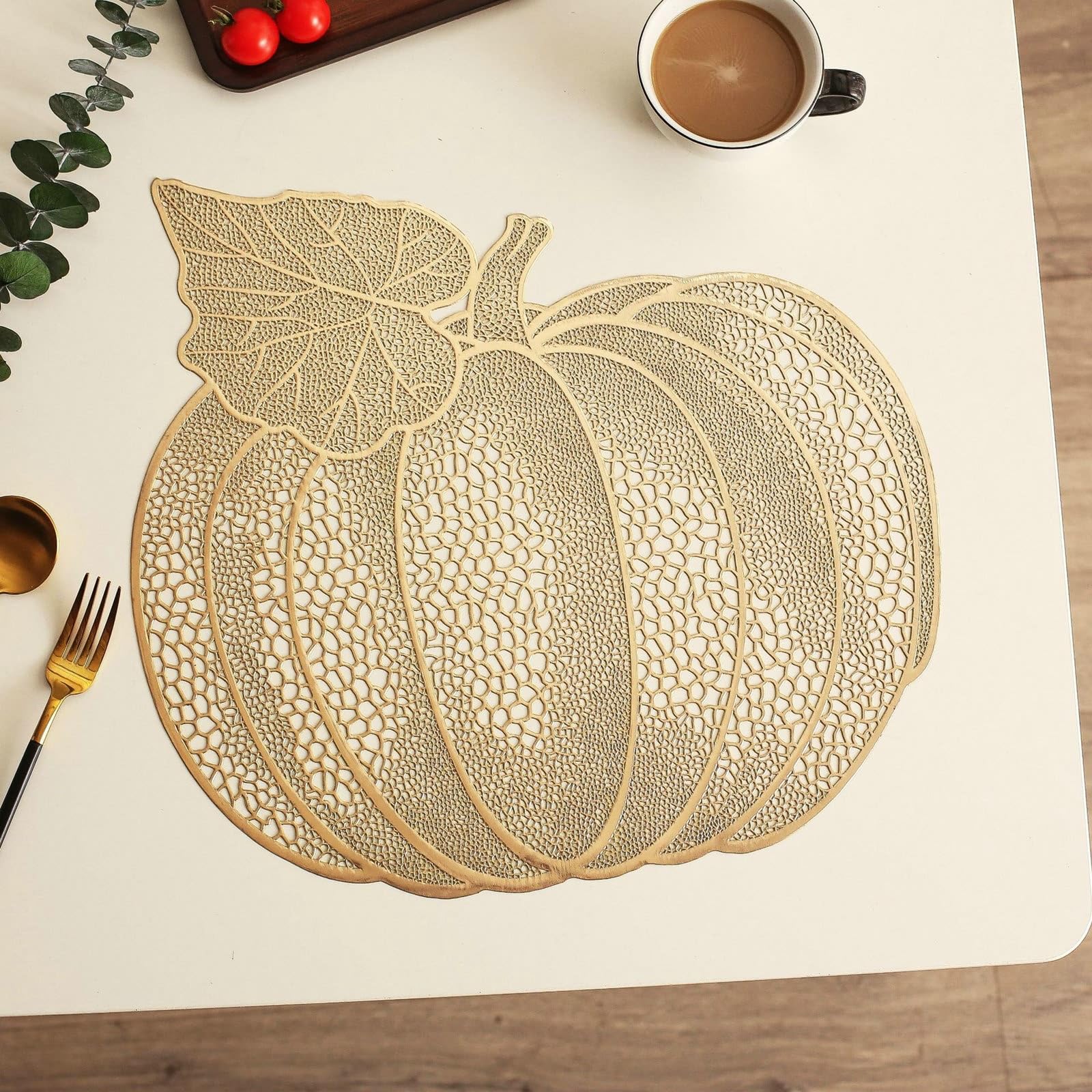 Platzset Kürbis Form PVC Deko, 10er Set Platzdeckchen Gold 42x40cm, Tischsets rutschfest für Zuhause Speisetisch