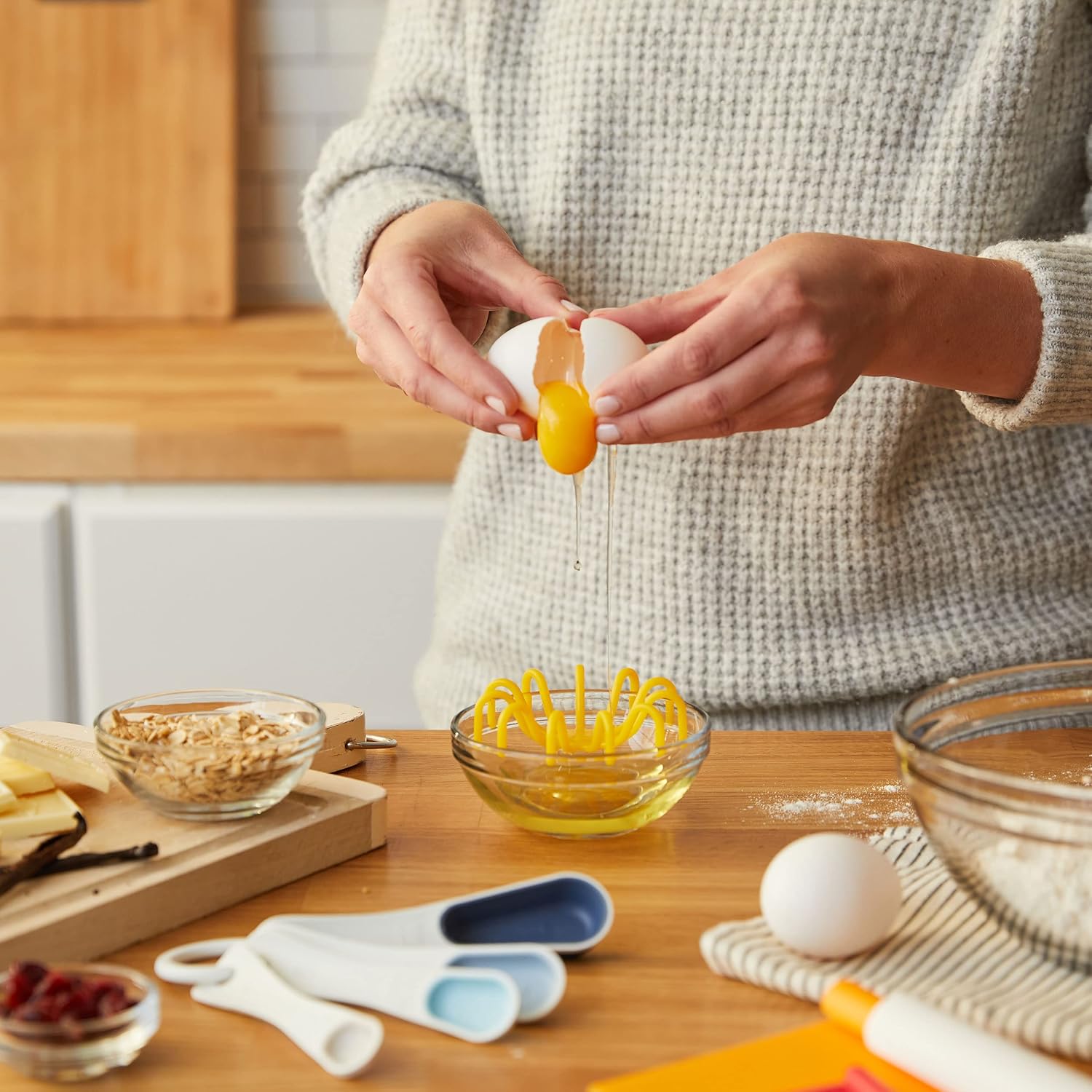 Chef'n Yolkster Egg Separator, Yellow, 3' x 3' x 1', 102-837-402