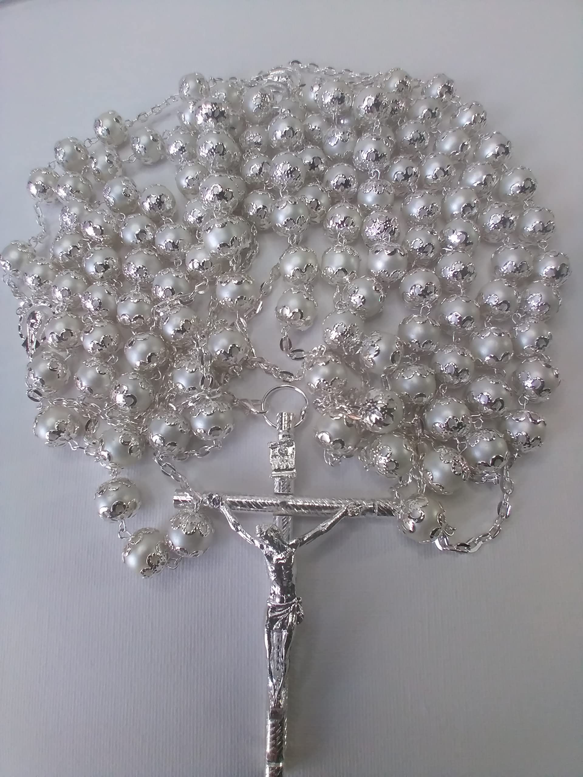 javierjavier Wedding Lasso De Matrimonio Lazo para Boda/Lazo De Perla Blanca Con casquillos en todas las cuentas Lazo con imagenes Y Cruz catolica de Metal Lazo Color Plata. Silver