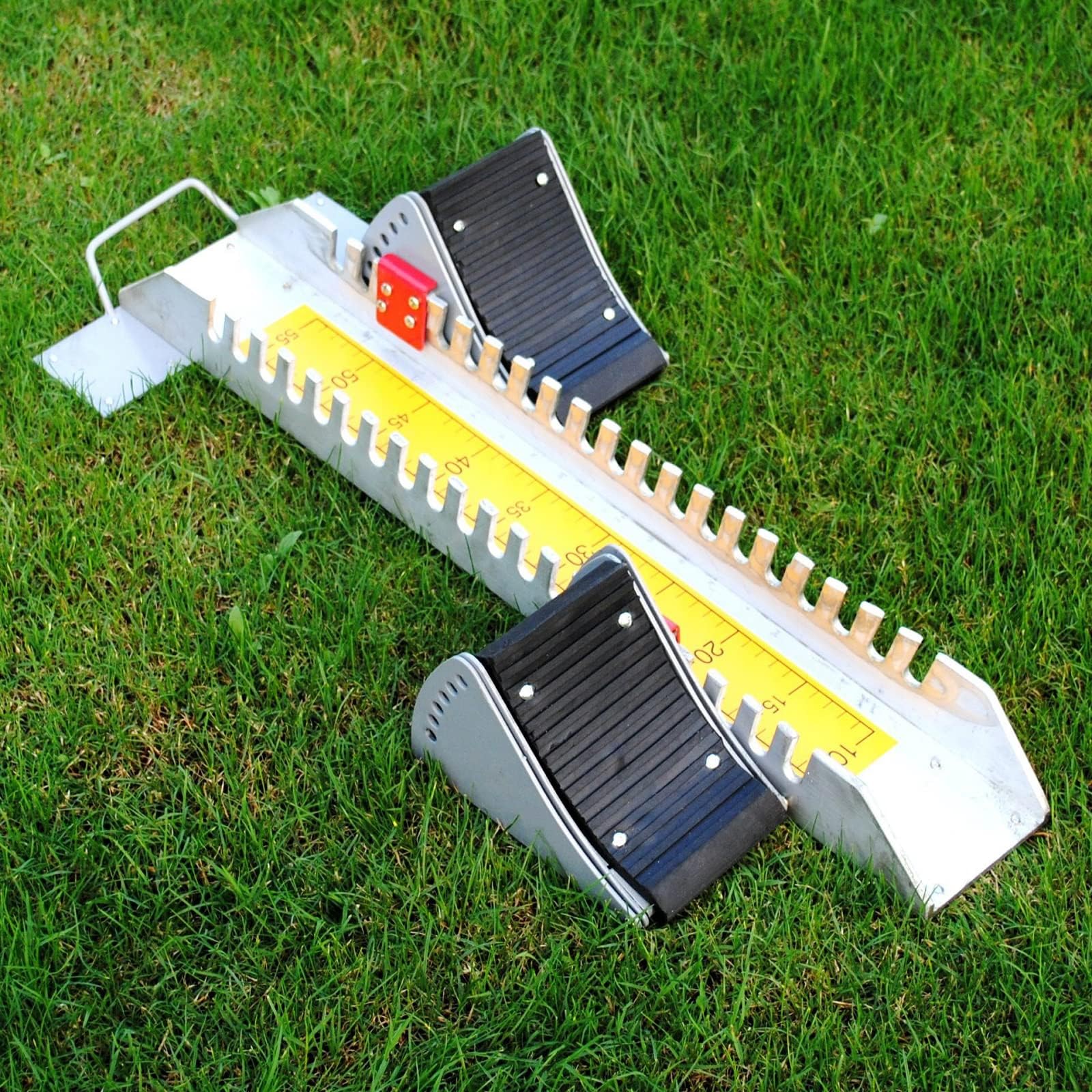 Equipo de Atletismo Ajustable de aleación de Aluminio para Pista y Campo, Tacos de Salida, Pedales de Goma, 70 x 15 x 5 cm, Amarillo.