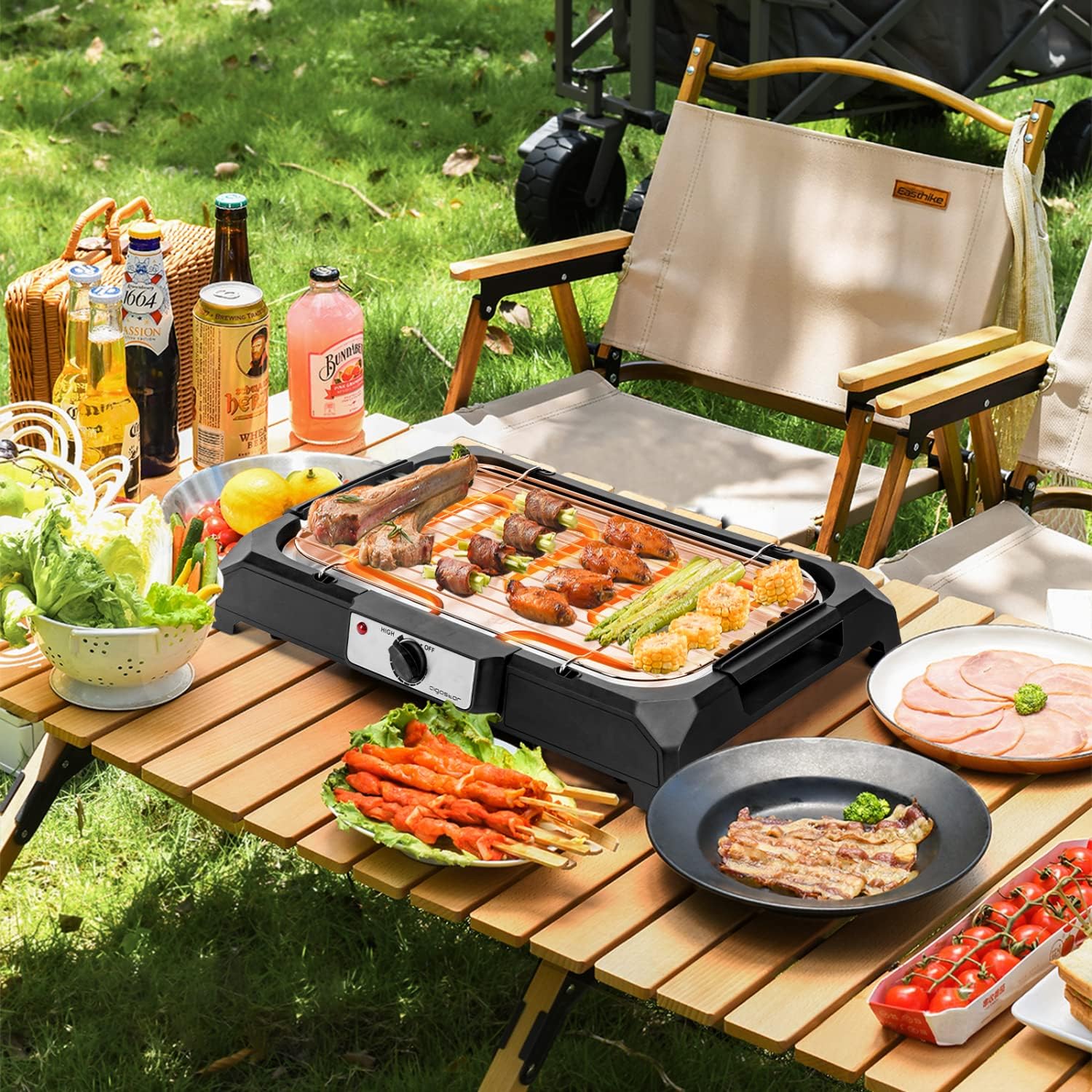 Griglia elettrica da esterno e interno 2000W, con temperatura regolabile, grill elettrico con poggiapiedi estraibile, senza fumo. Antiaderente, facile da pulire e adatto per uso interno ed esterno Griglia elettrica da esterno e interno 2000W, con temperatura regolabile, grill elettrico con poggiapiedi estraibile, senza fumo. Antiaderente, facile da pulire e adatto per uso interno ed esterno