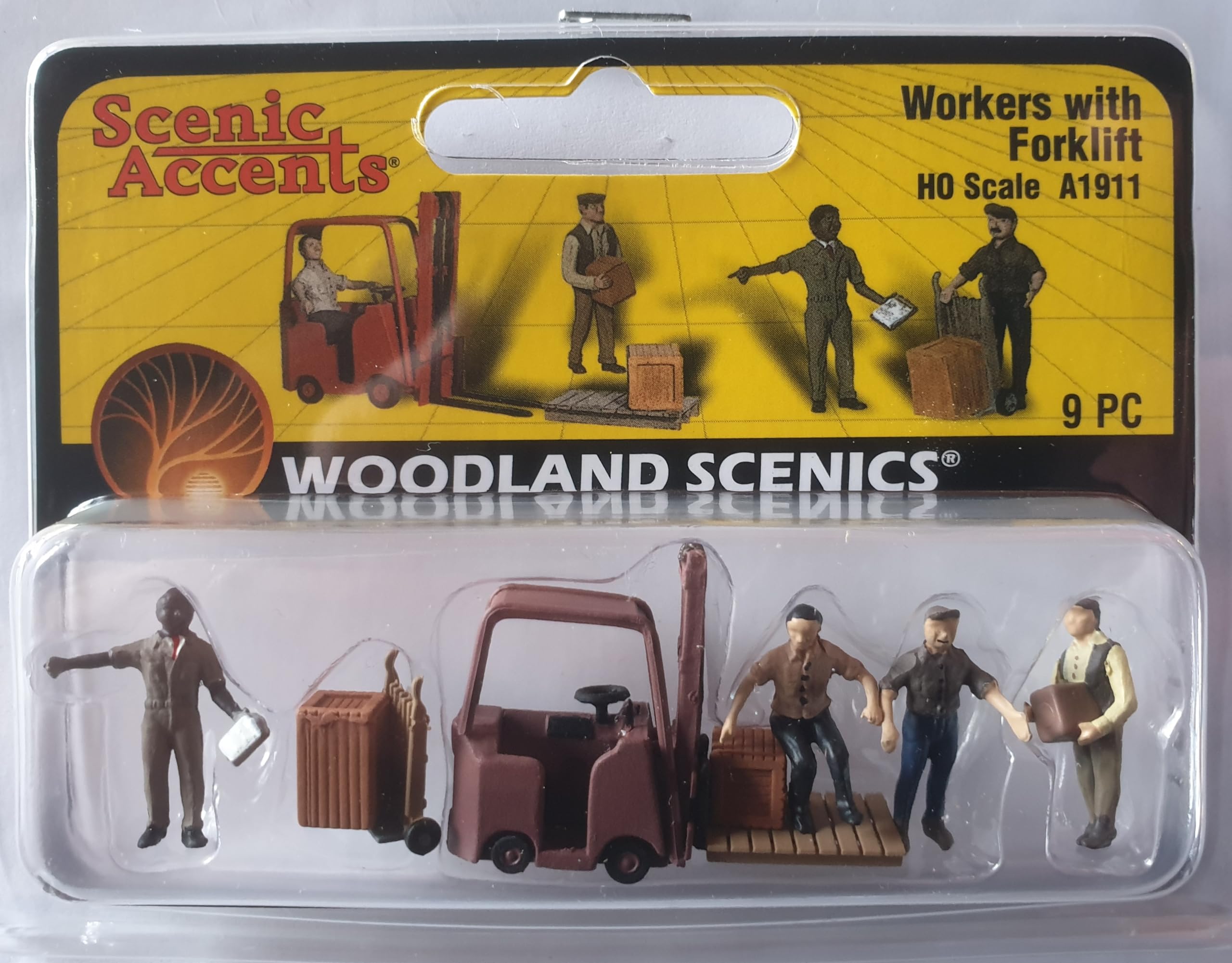 Woodland Scenics HO Scale Scenic Accents Figures/People Set Workers/Forklift (4) by Woodland Scenics