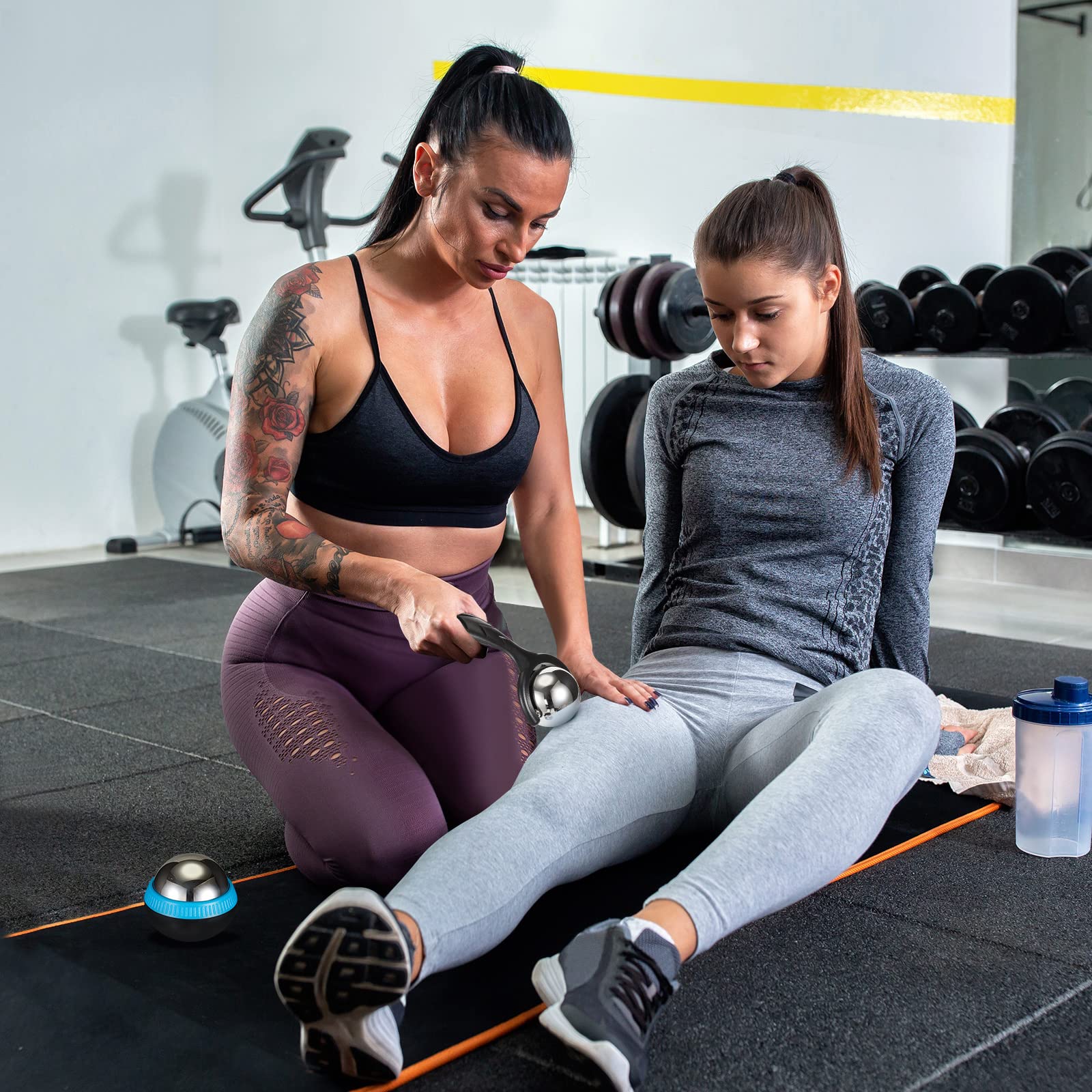 Tatuo Bola de masaje y rodillo de masaje frío con asa, herramientas de masaje, rodillo muscular, masajeador de hielo para aliviar el frío y el calor, dolor muscular, cuerpo, cuello, espalda, pies