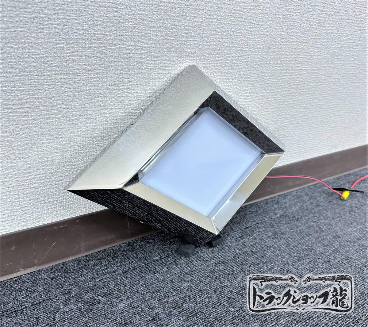 Amazon.co.jp: 即納鏡面 ステンレス 菱アンドン 小 ドア行燈 アクリル 
