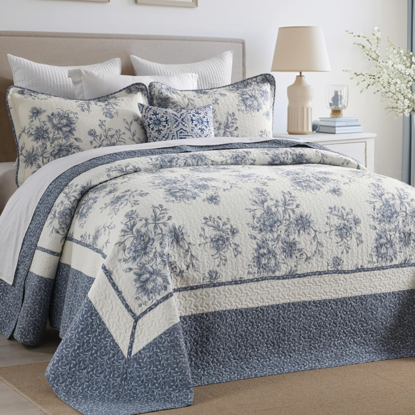 DDUOXIN Botanical Oversized King Bedspread - 120" W x120 L Extra Wide 100% Cotton California Quilt, Lightweight Reversible Oversize Bedspreads with 2