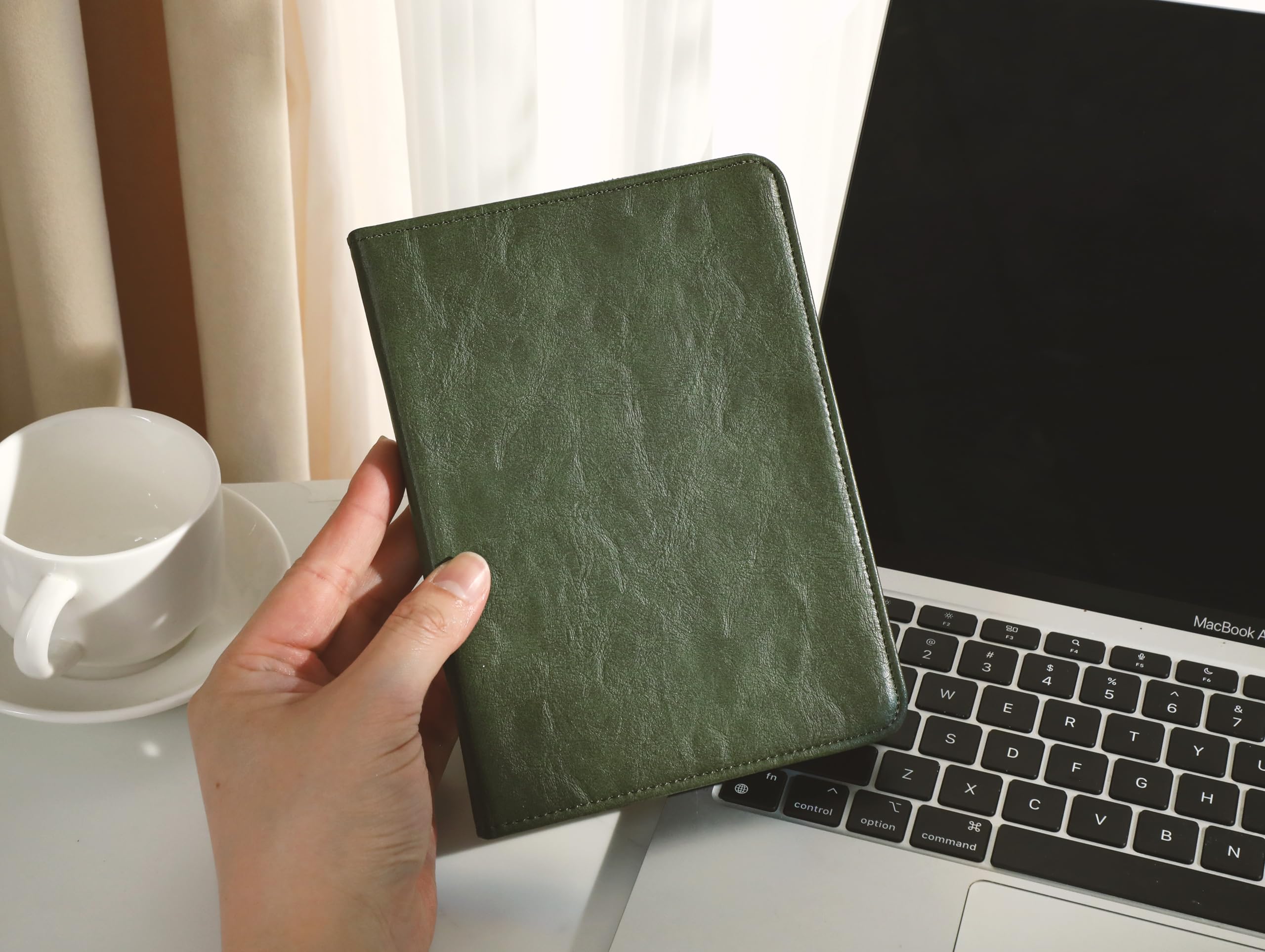 Custodia in pelle vintage verde per Kindle di 11a/10a/9a generazione (2024-2021) 6"/6"/6"/7", custodia in PU con accensione/spegnimento automatico (2022Kindle (11°) 6")
