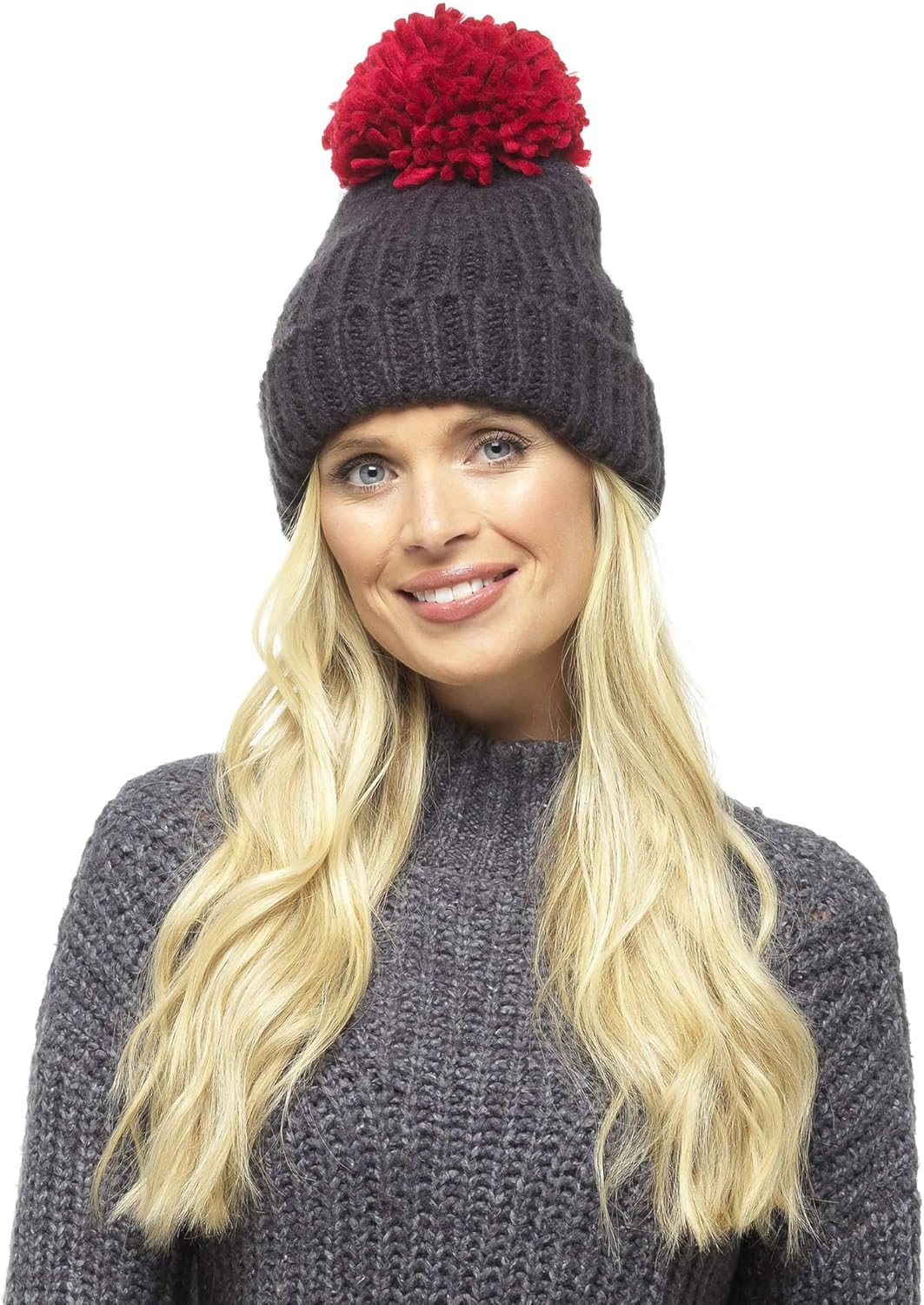 Ladies large pom pom hat Clearance