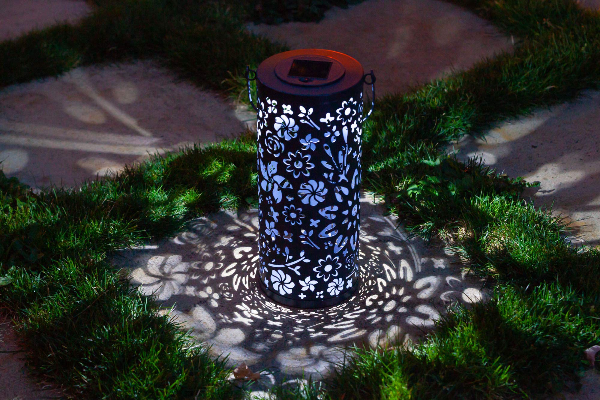 Amazon.com : Allsop Bloom Punched Metal Solar Lantern, 12
