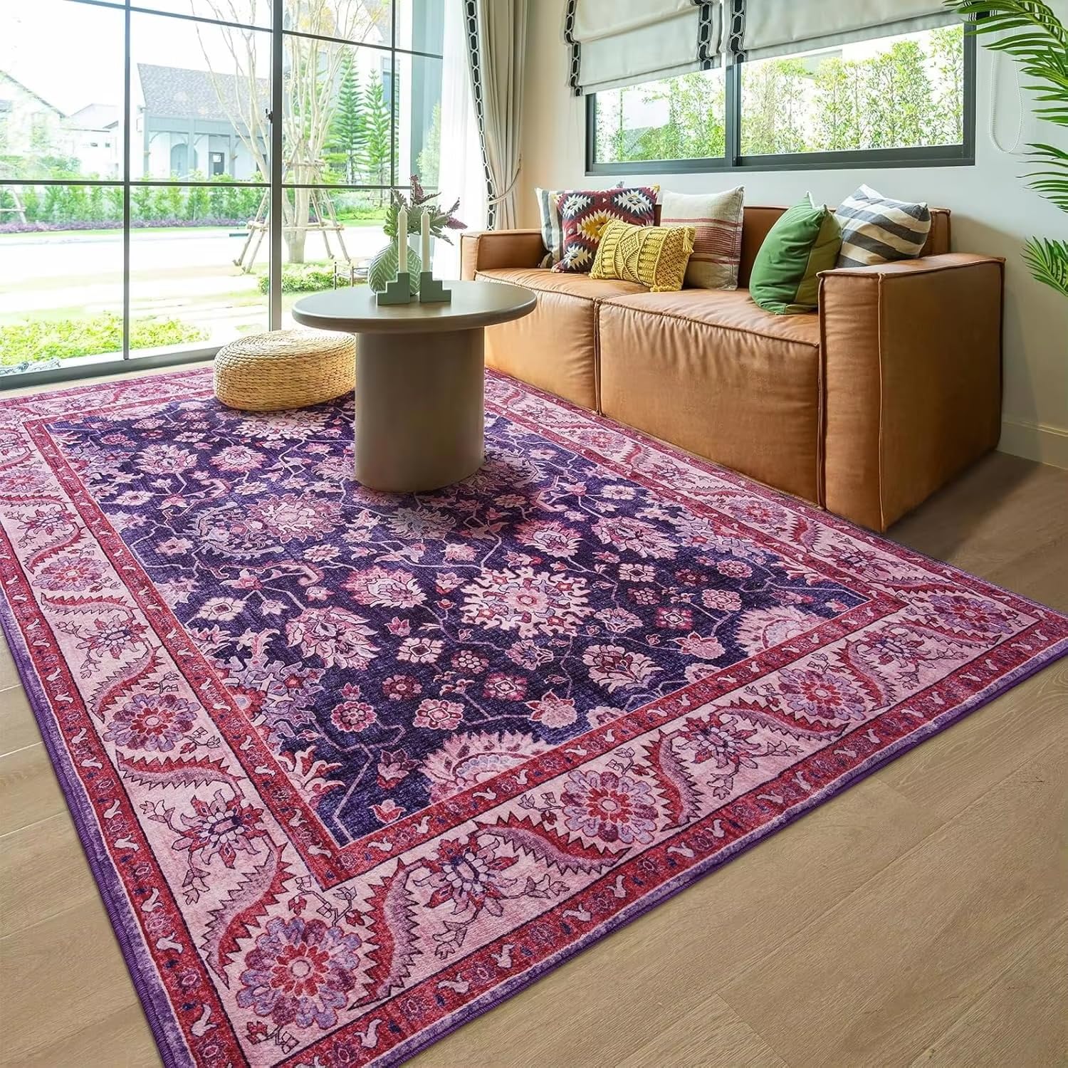 Tapis vintage a motifs floraux pour une ambiance cosy de chambre