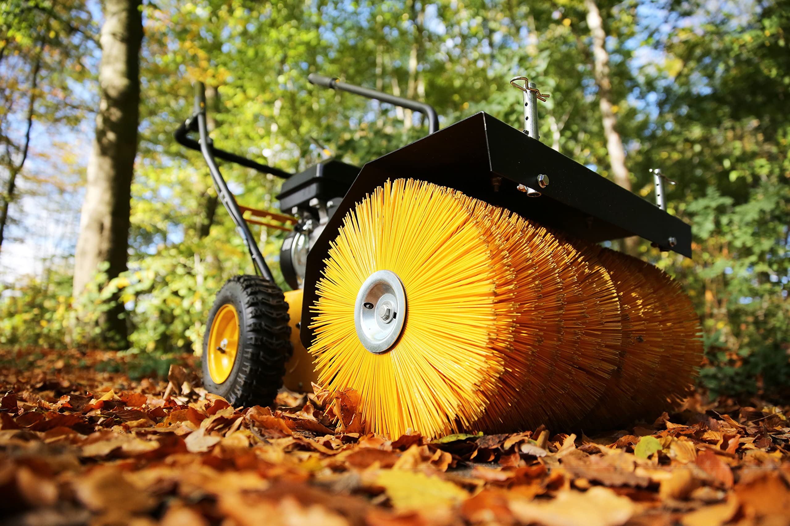 TEXAS Handy Sweep 650TG 2in1 212ccm Kehrmaschine Benzin Motorbesen mit Schneeschild Schneeschieber Schneefräse Schneeräumer mit Antrieb Radantrieb | 60cm | 5,7PS | 4Takt | 3xVor.1xRück.