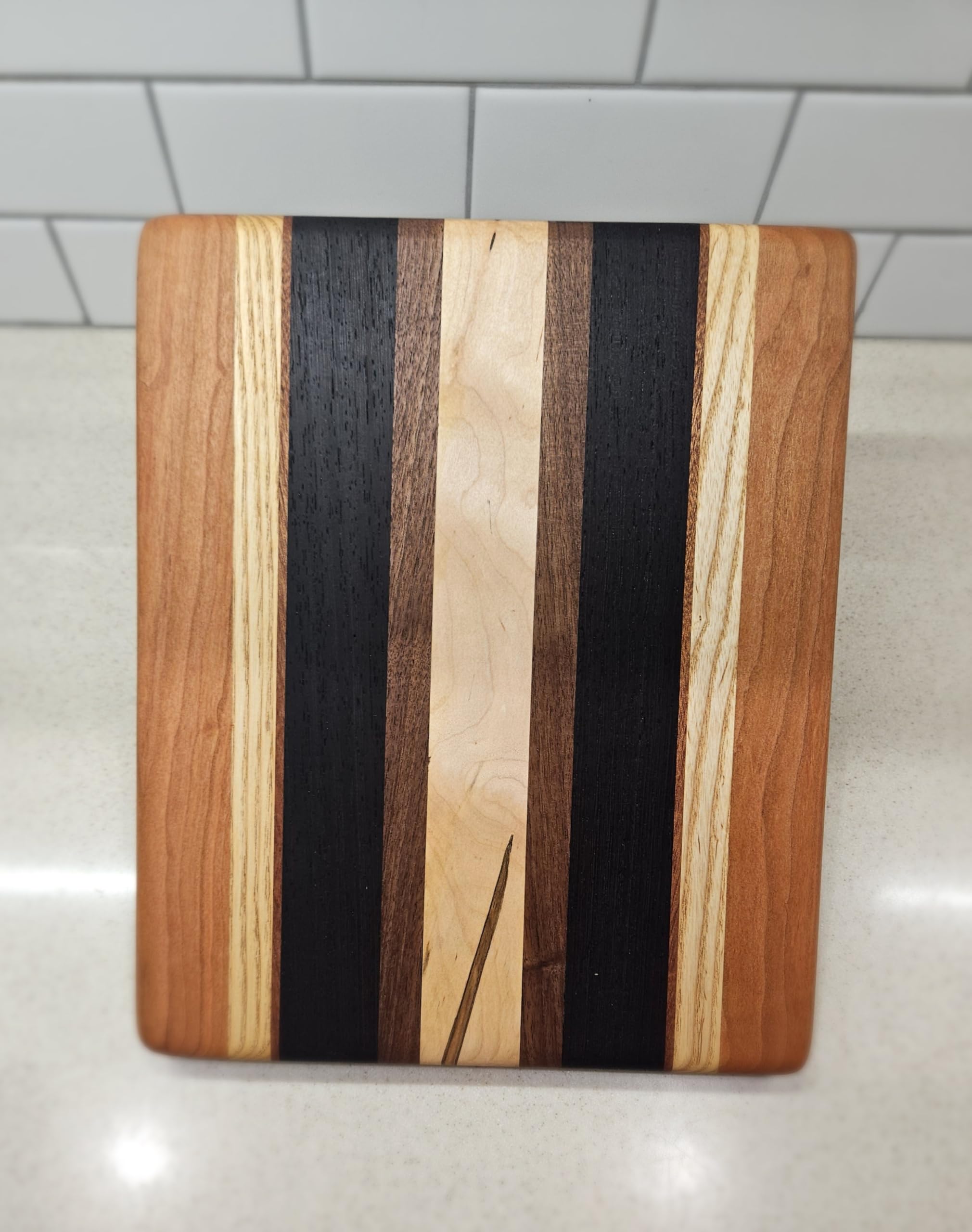 Handcrafted Striped Wood Cutting Board, Multi-Tone Hardwood, Kitchen Chopping Block (Knief is for illustration purposes) - Image 2
