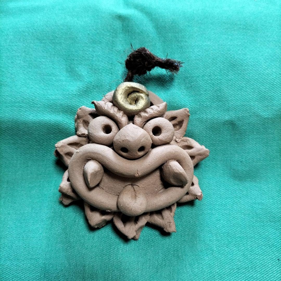 工芸品 シーサー 壁掛け 沖縄 南風窯】陶芸品 壁掛け面シーサー 板付き 室内用 沖縄 - 沖縄県