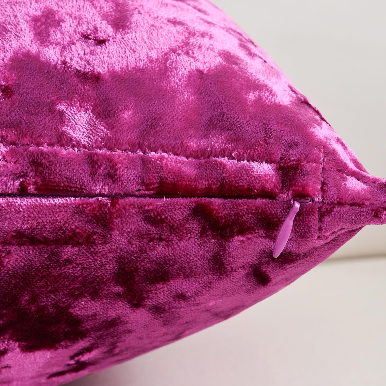 Yonous Premium Series, Crushed Velvet Cushion Covers, Luxury Thick Throw Pillow for Home Decor Hot Pink, 18 x 18 Inch / 45 x 45 cm - Image 3