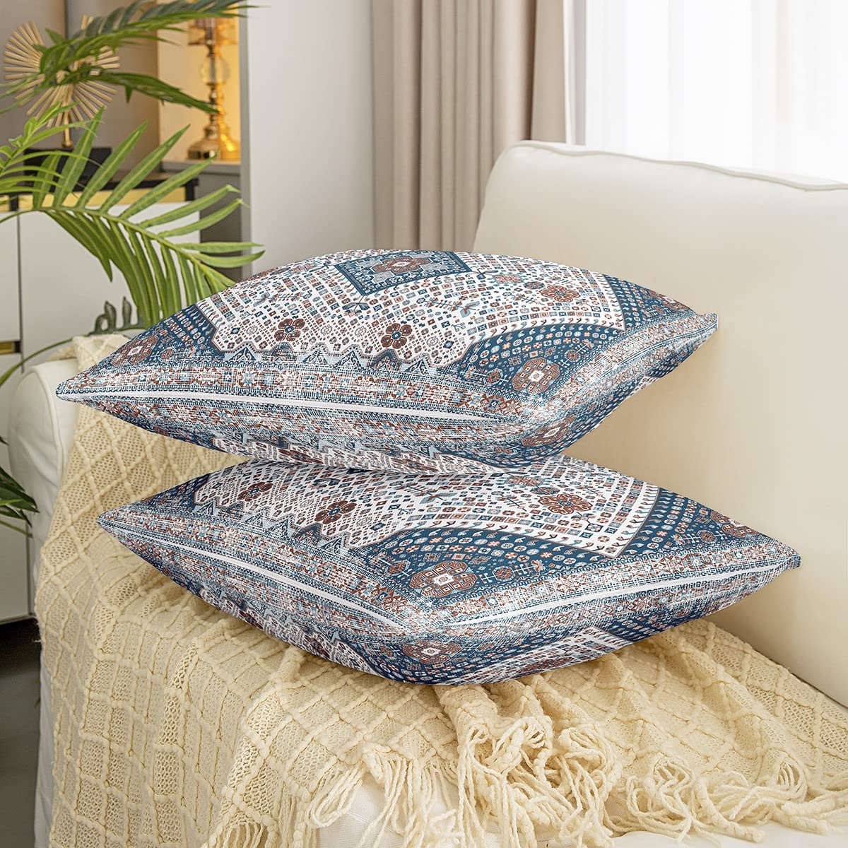 Set Di 2 Federe Boho Per Cuscini 60x60 Cm - Mandala Floreale Blu Navy E Arancione, In Cotone E Lino