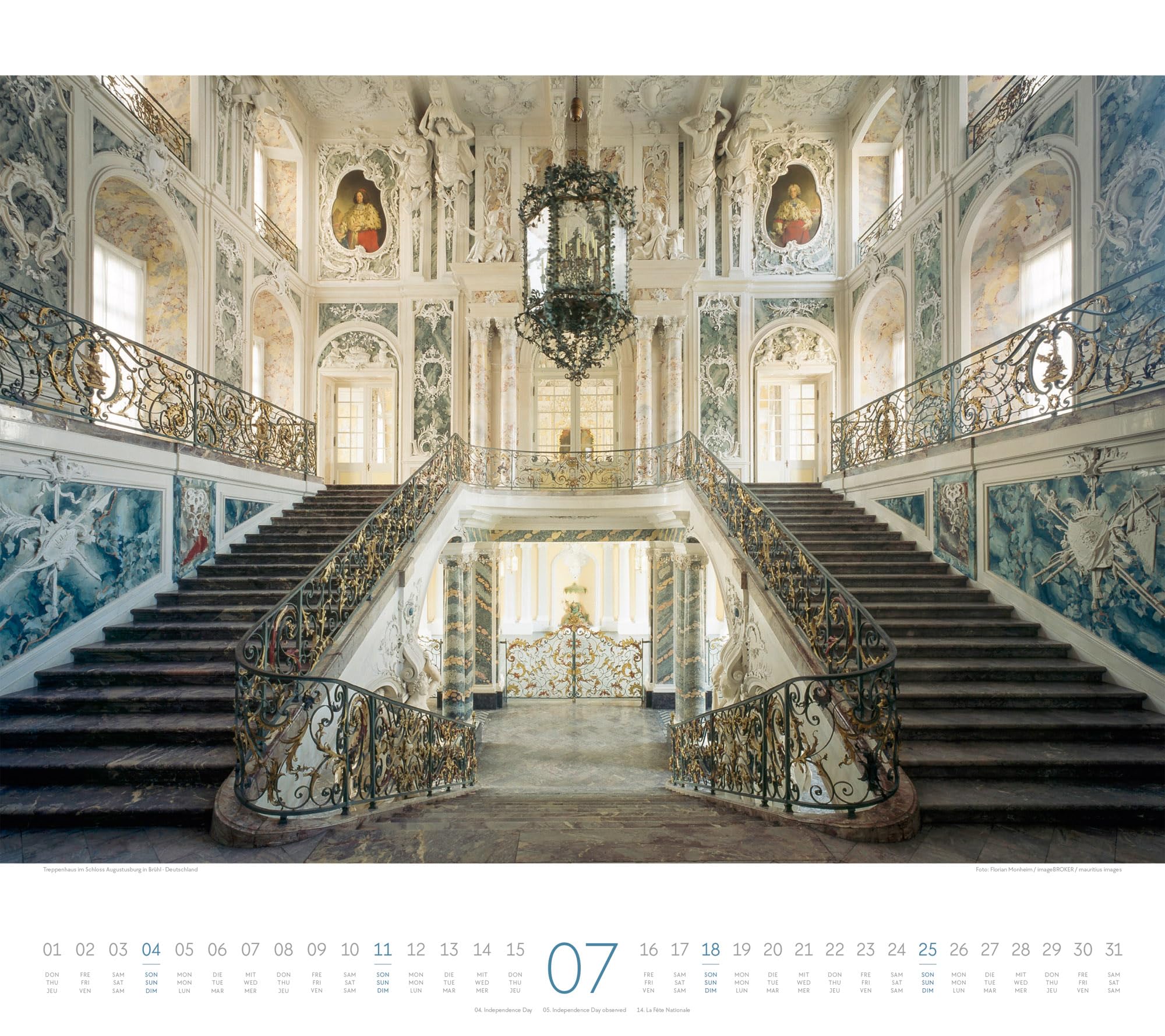 Treppen Kalender 2027 | Bildstarker Architektur-Kalender im großen Querformat (54x48 cm) | Architektonische Meisterwerke | Wendeltreppe
