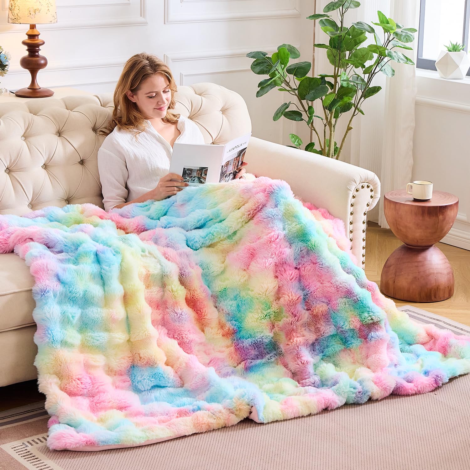 Amazon.com: Lotus Karen King Size Faux Fur Blanket Rainbow - Big