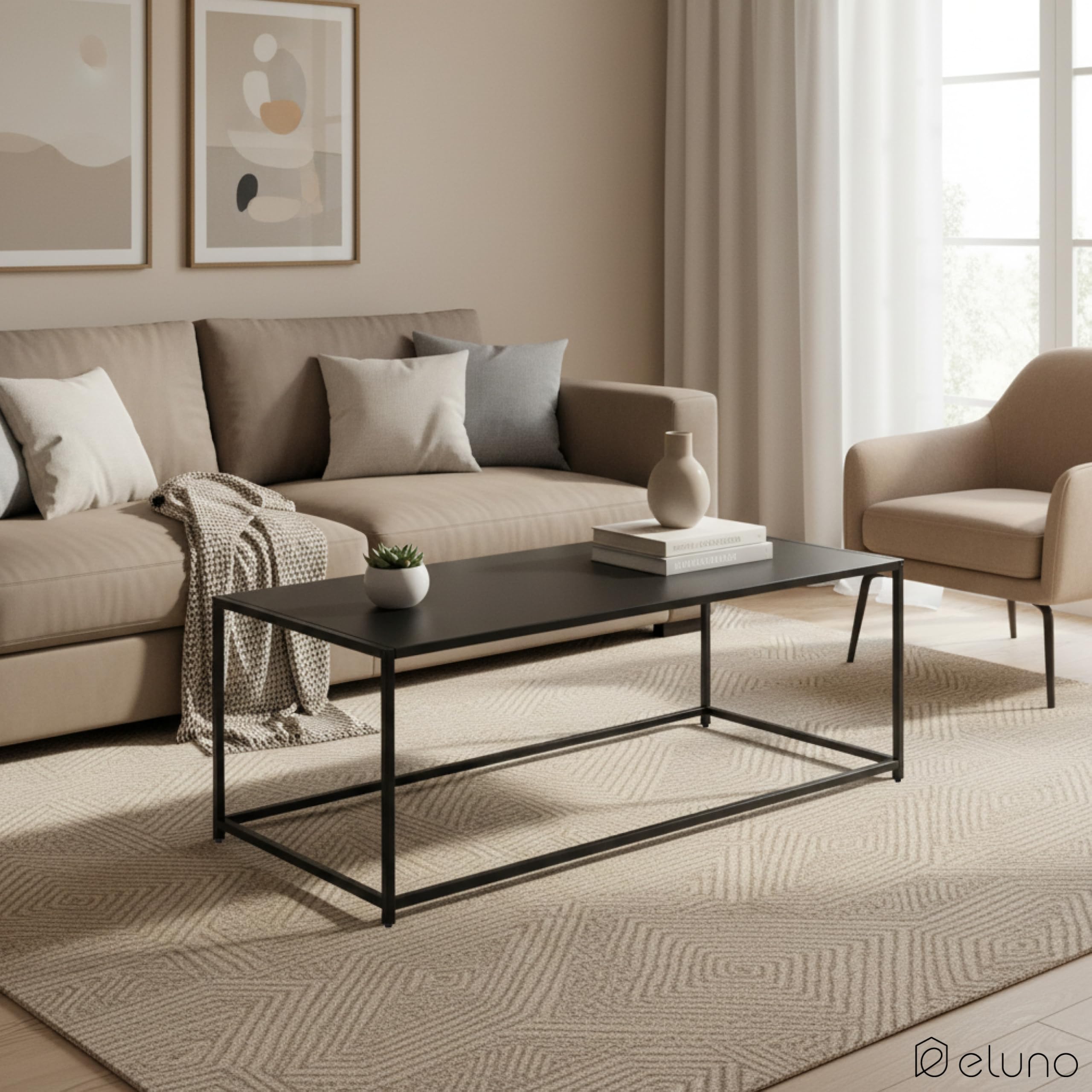 eluno Couchtisch, Wohnzimmertisch, Beistelltisch im modernen Industrie-Design - für viele Wohnbereiche geeignet, Pflegeleichte und Kratzfeste Oberfläche, aus schwarzem Metall 110 x 41 x 50 cm