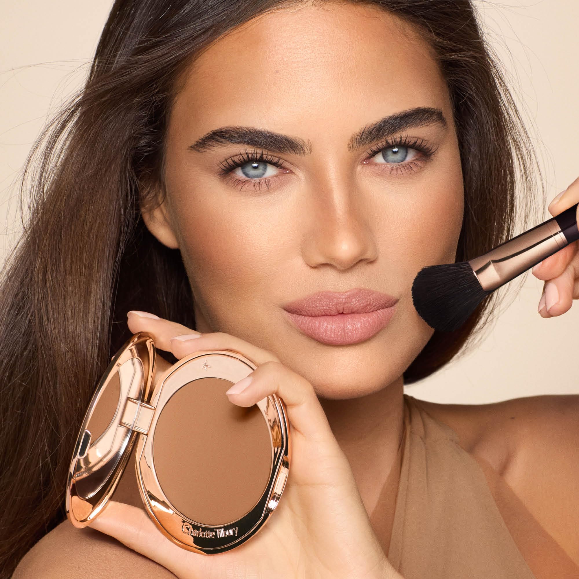 Charlotte Tilbury Airbrush Bronzer - Matte & Smoothing -3