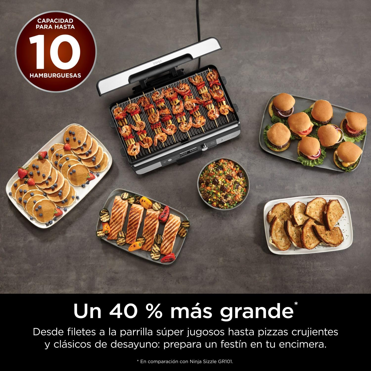 Ninja Sizzle Pro XL, Parrilla y Plancha para Interior, GX101EU | Con Placa de Parrilla y Plancha Cerámicas Antiadherentes, Tapa Desmontable, Recogegrasas y Guía de Recetas, Plateado/negro