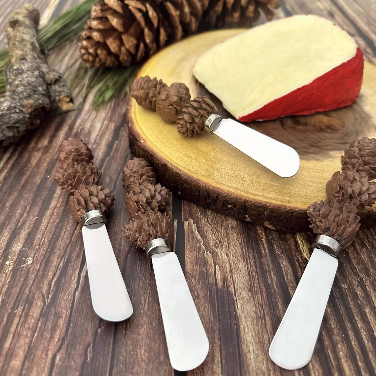 UP Pinecone Cheese Spreaders, Hand-Painted Resin Handles with Stainless Steel Blades for Spreading Cream Cheese, Butter, Jam, or Sandwich, Set of 4