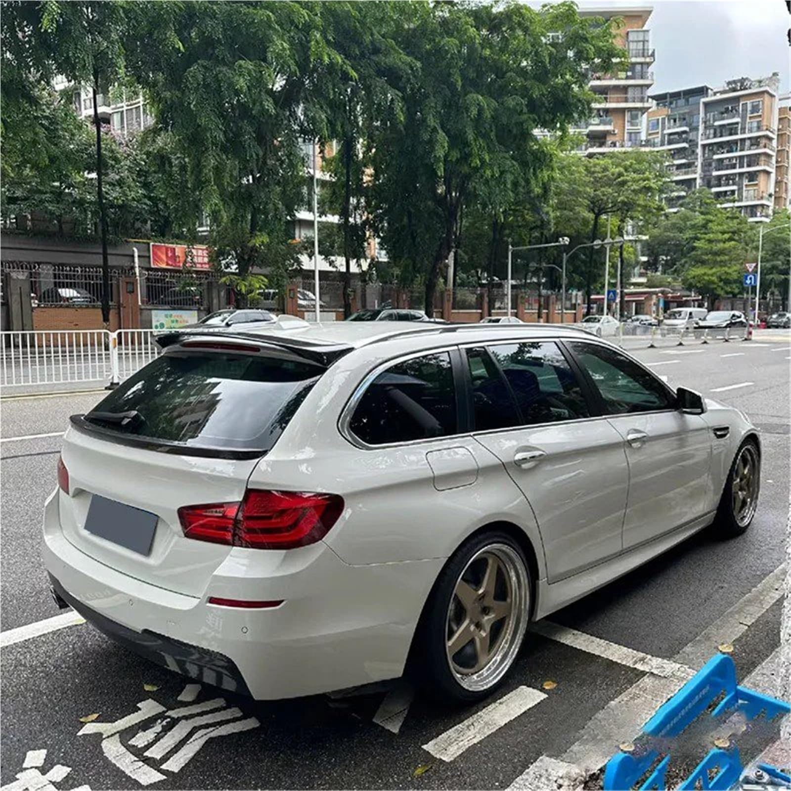 Dla B&MW Seria 5 F11 Touring Version 2012-2017 Lotka Tylny Spoiler Bagażnika Skrzydło Na Klapie Dekoracja Zewnętrzna Samochodu Spojler Tylny Trunk Wing