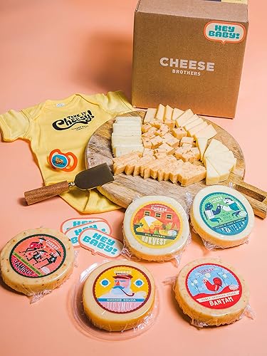 Vista 31 de Cheese Bros Game Day Caja de regalo de lujo Fresco de Wisconsin Incluye goudas, cuajada, queso cheddar envejecido de 8 años, mostaza, salchicha