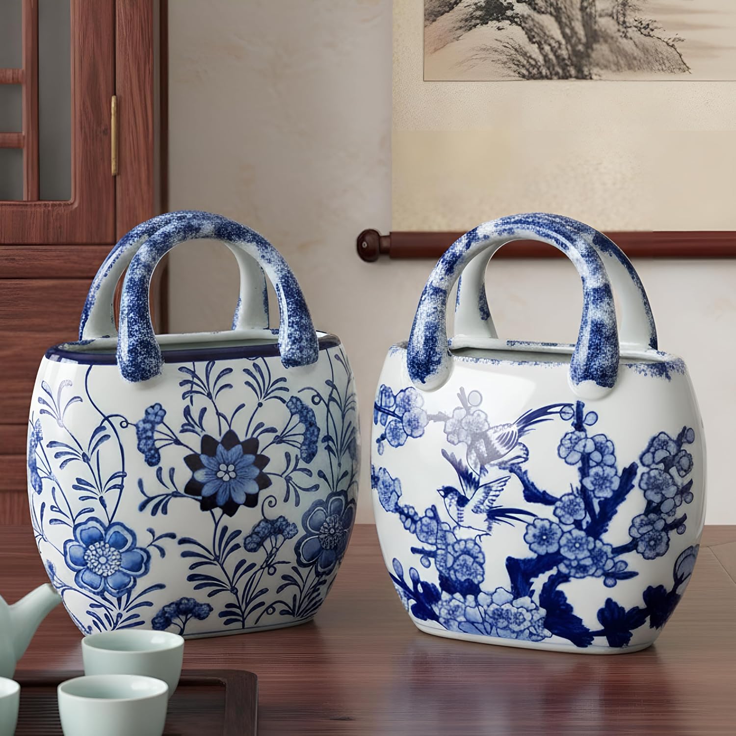 LemonRoad 2 Pcs Ceramic Purse Vase for Flowers Porcelain Blue and White Valentine's Day Arty Gifts Handbag Vases for Table Centerpiece Flowers Pottery Chinoiserie Living Room Kitchen Bedroom