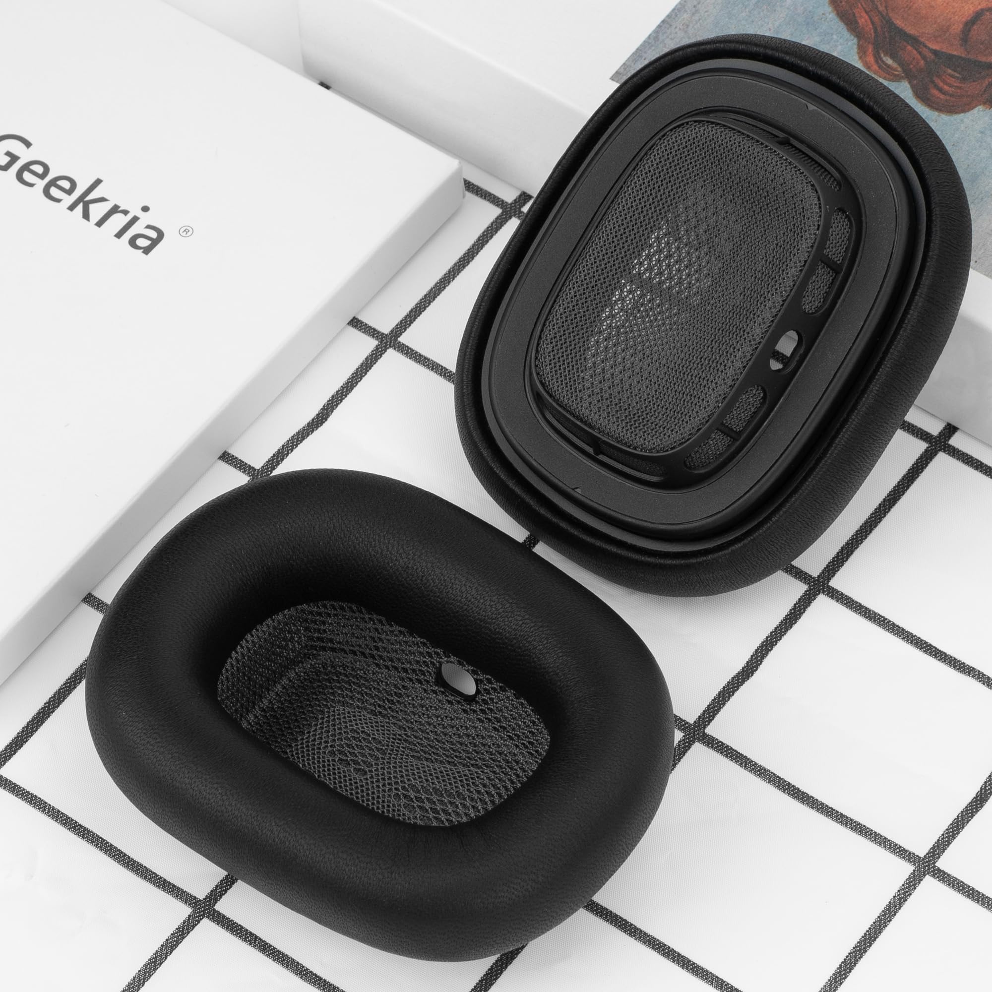 Geekria Elite Ersatz-Ohrpolster aus Schafsleder für Apple AirPods MAX (A2096)/MAX2 (A3184) Kopfhörer, Reparaturteile (Schwarz)