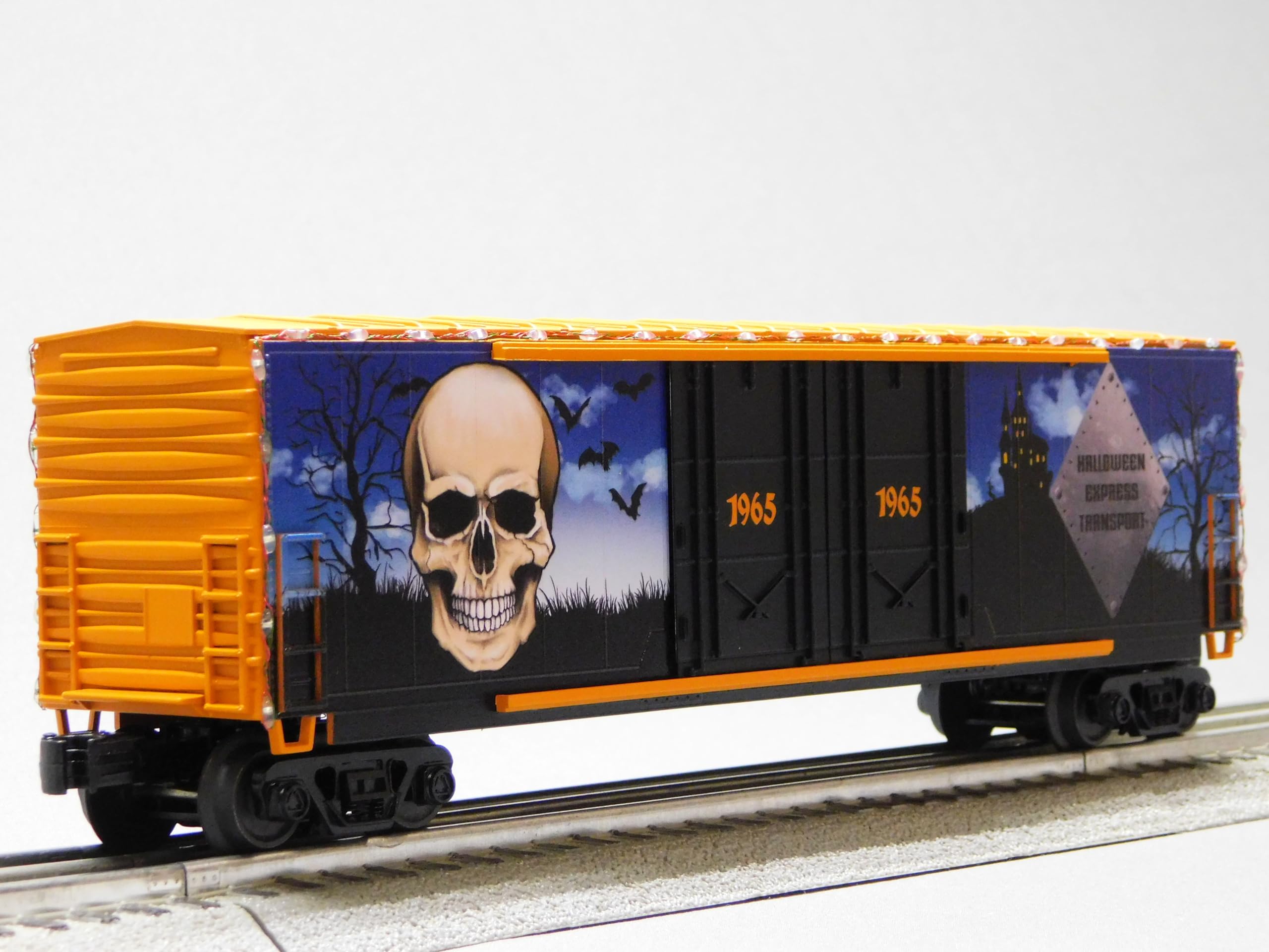 MTH RAILKING Halloween Witch Express Transport 1965 50' Double Door PLUGGED BOXCAR 30-70130D