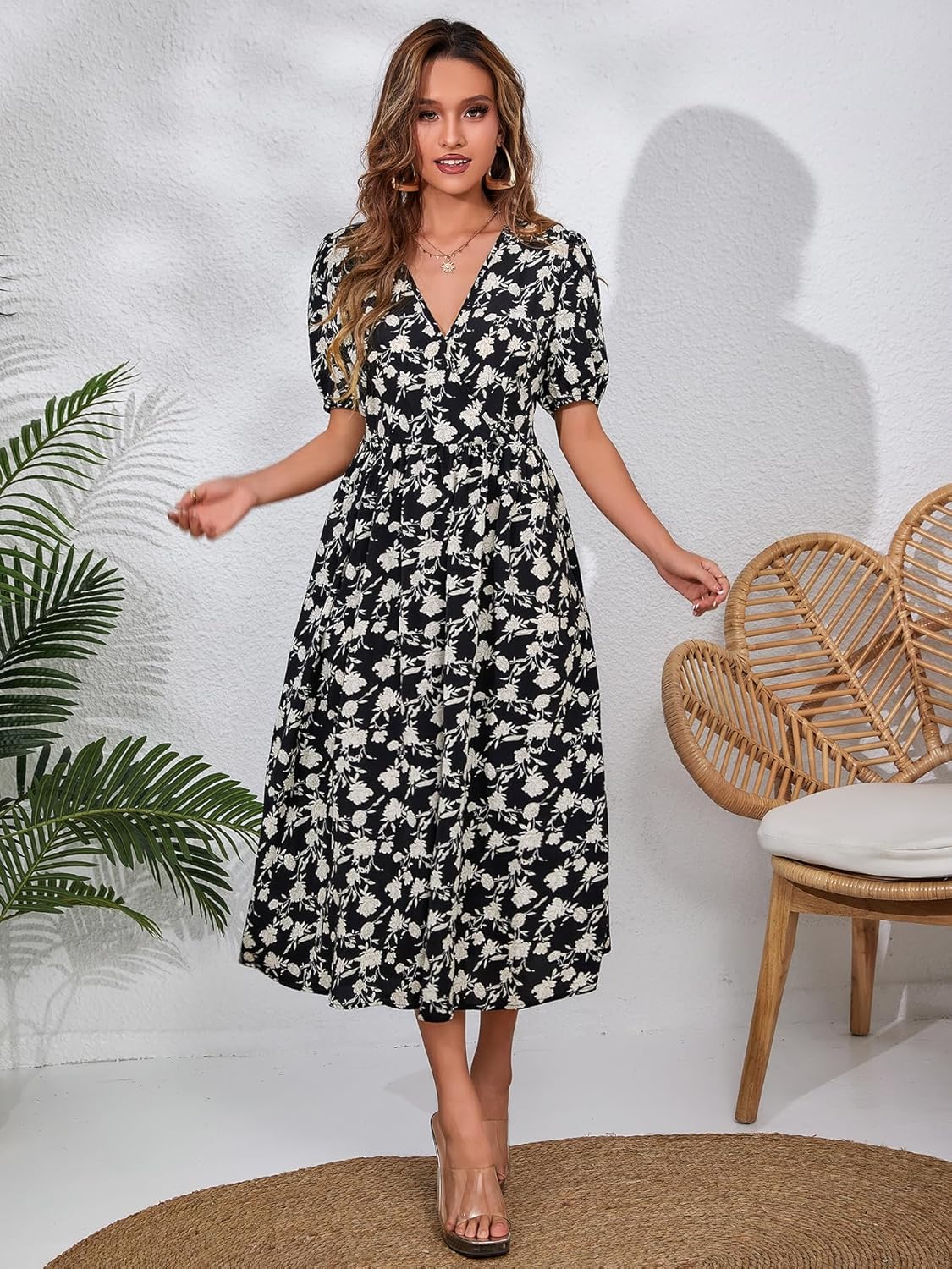 Women's Blue Floral Print Cross V-Neck Maxi Dress, Casual Summer Beach Vacation Dress, Elegant Cocktail Dress for Women - Image 5